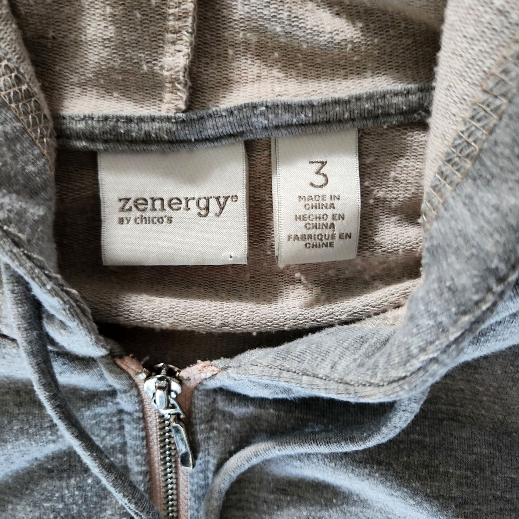 Vintage Chico’s Zenergy Gray Full Zip Up Jacket With Hood Hoodie Front Pockets - Size 3 Women Jacket Mid-Length Gray Mens? Size XS / US 0-2 / IT 36-38 - 3 Thumbnail