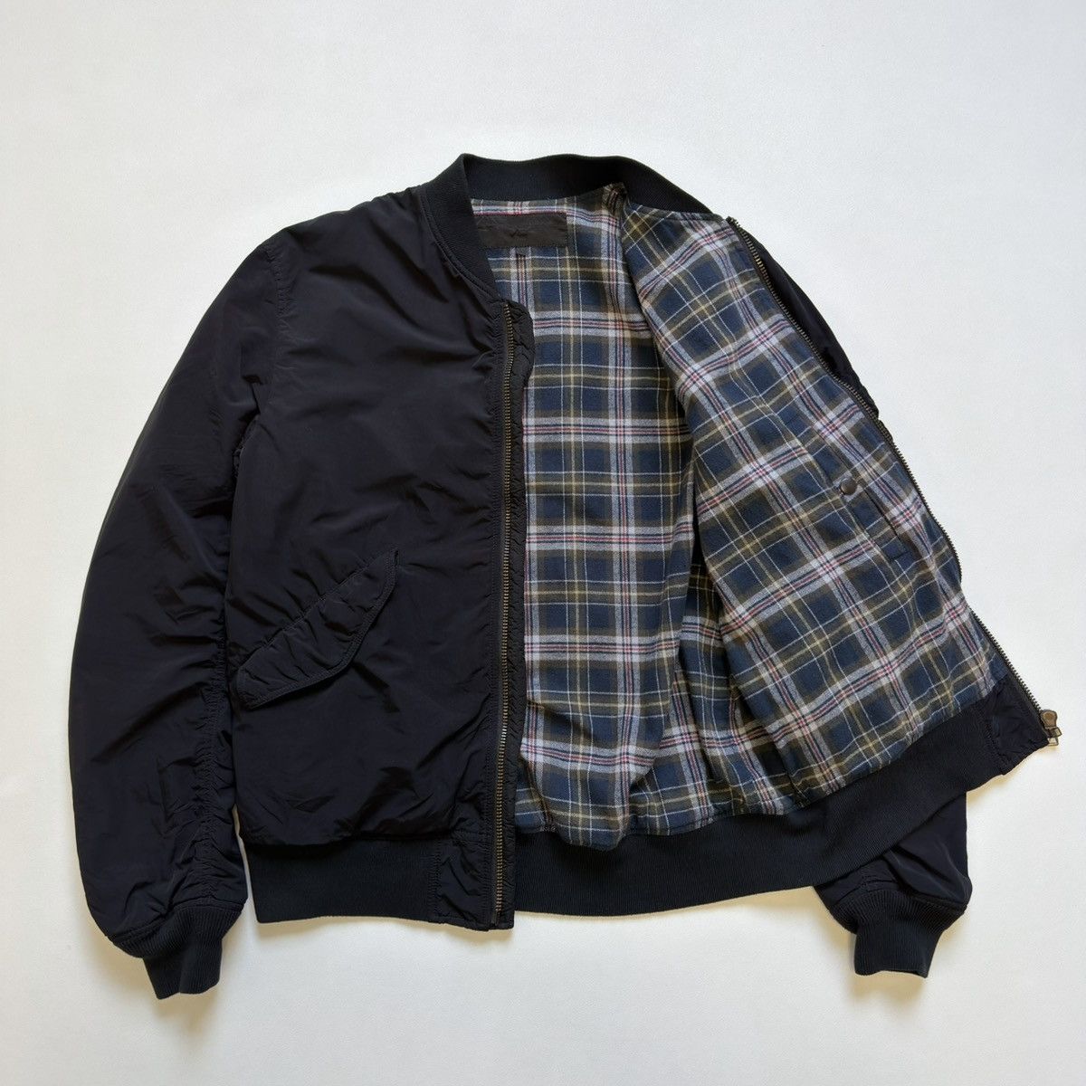 Comme des Garcons A/W 15 Over Dyed Black Bomber Jacket Size US L / EU 52-54 / 3 - 12 Thumbnail