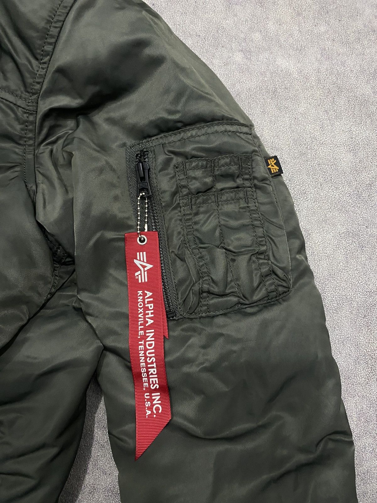 Alpha Industries Alpha Industries M-1 Military Flight Jacket Size US M / EU 48-50 / 2 - 8 Thumbnail