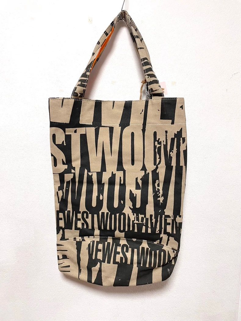 Vivienne Westwood Vivienne Westwood size os Retro punk text leather large cap Size ONE SIZE - 3 Thumbnail