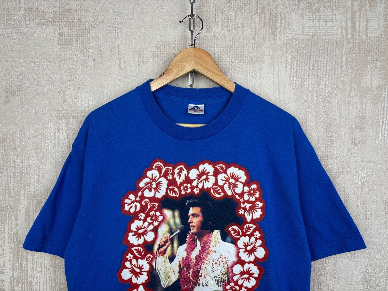 Vintage Vintage Elvis Presley Aloha from Hawaii Ringer T-shirt 00's Size US L / EU 52-54 / 3 - 3 Thumbnail