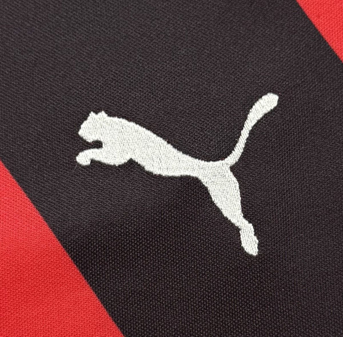 Puma Glasgow Rangers 2015 2016 Away Shirt Soccer Jersey Puma Size US L / EU 52-54 / 3 - 6 Thumbnail