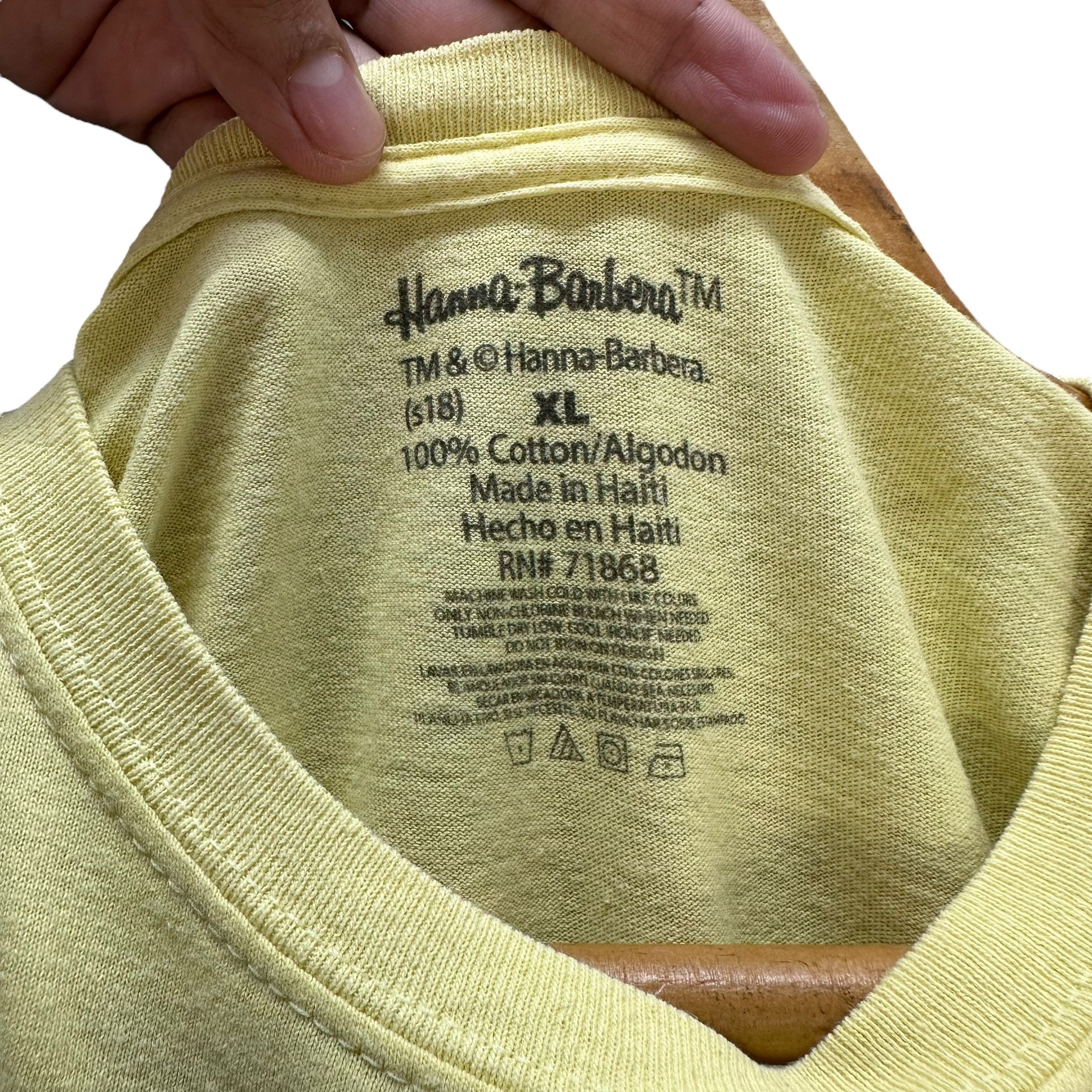 Vintage HANNA BARBERA TOM & JERRY GRAPHIC YELLOW TEES #9097-56 Size US XL / EU 56 / 4 - 7 Thumbnail