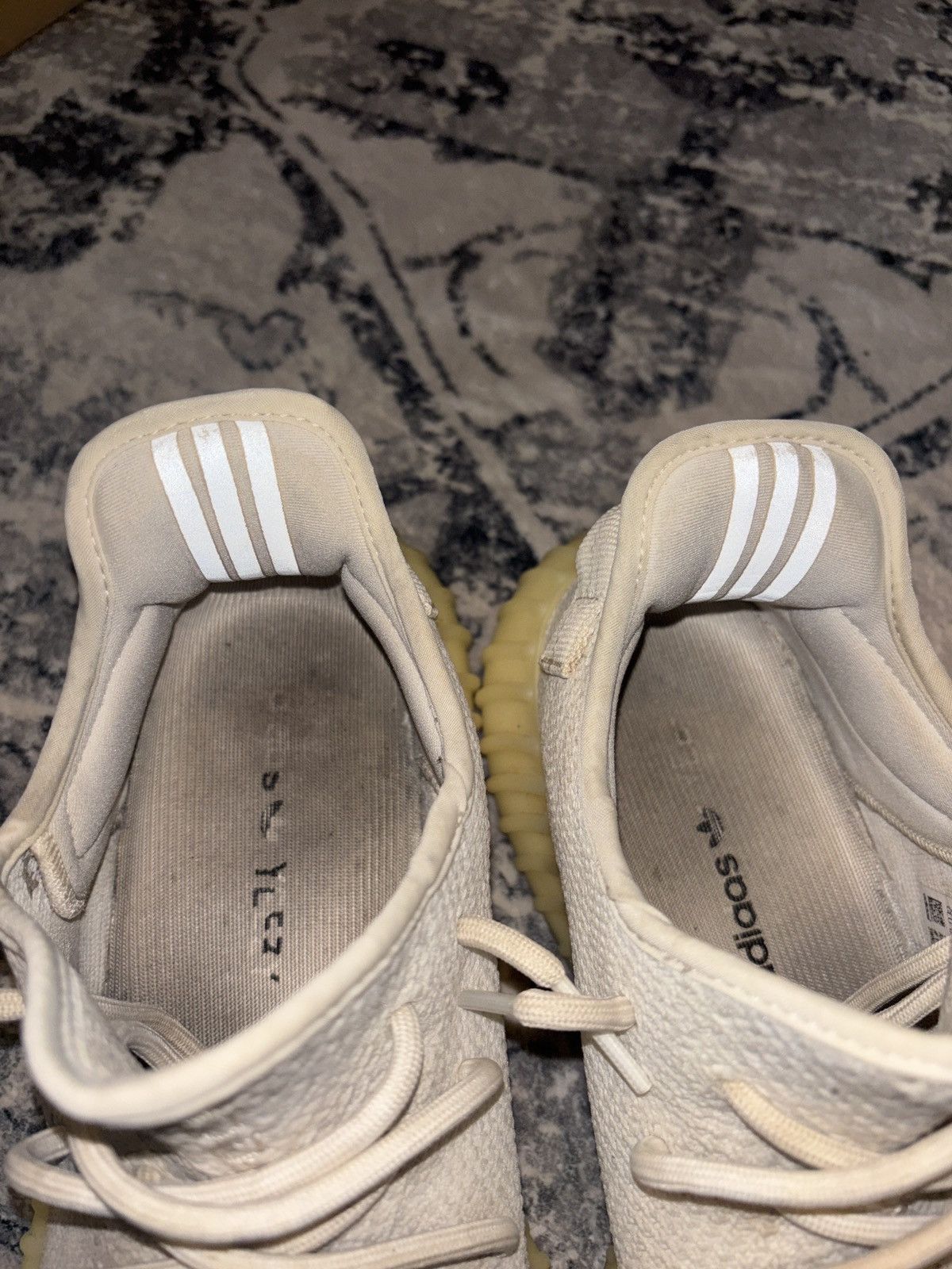 Yeezy Yeezy 350 V2 Cream Size US 10 / EU 43 - 9 Thumbnail