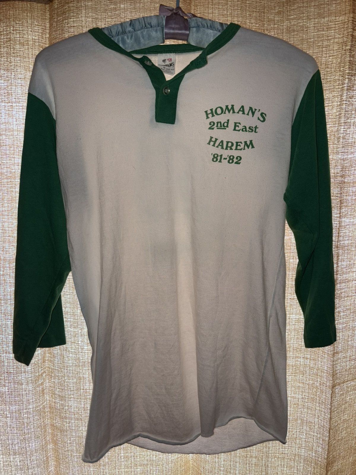 Vintage Rare Vintage Garfield Raglan Tee 1981 Homan’s 2nd East Harem Size US S / EU 44-46 / 1 - 1 Thumbnail