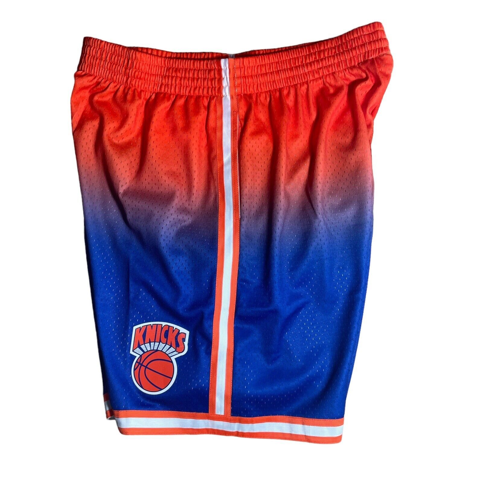 Mitchell & Ness Medium Mitchell & Ness New York Knicks Fadeaway Shorts Size US 32 / EU 48 - 5 Thumbnail