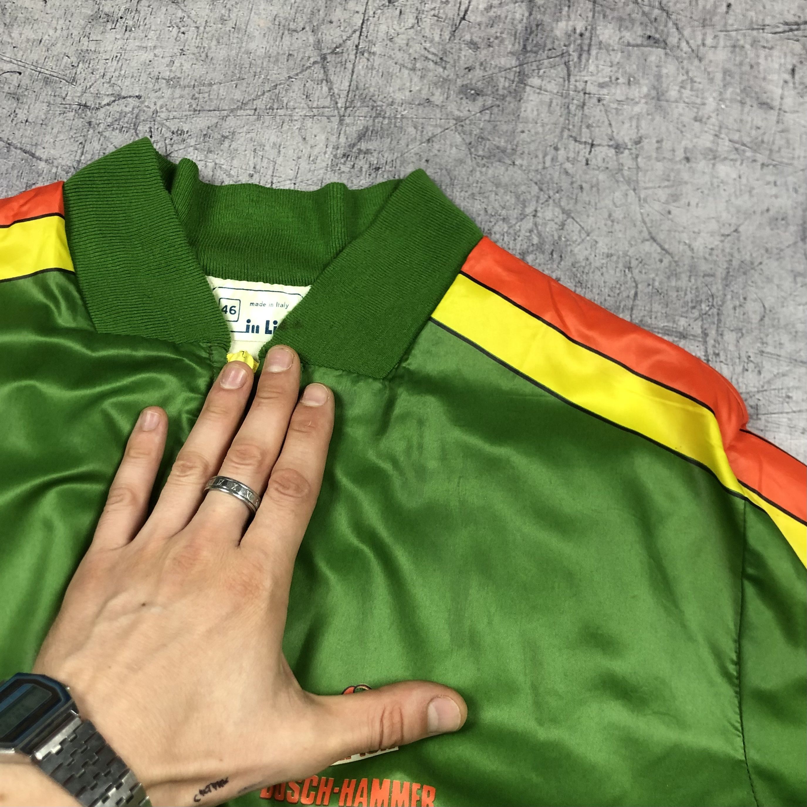Vintage Vintage Bosch Hammer Nylon Bomber Jacket Size US M / EU 48-50 / 2 - 6 Thumbnail