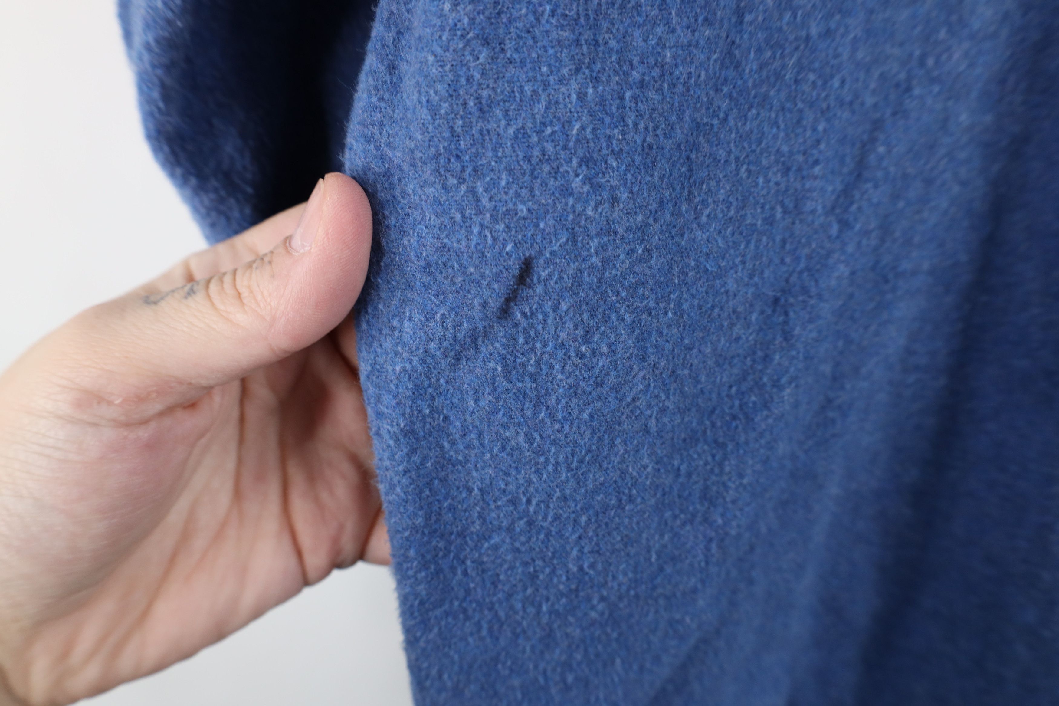 Vintage Vintage 90s Streetwear Cloth Collared Button Shirt Blue Size US M / EU 48-50 / 2 - 9 Thumbnail