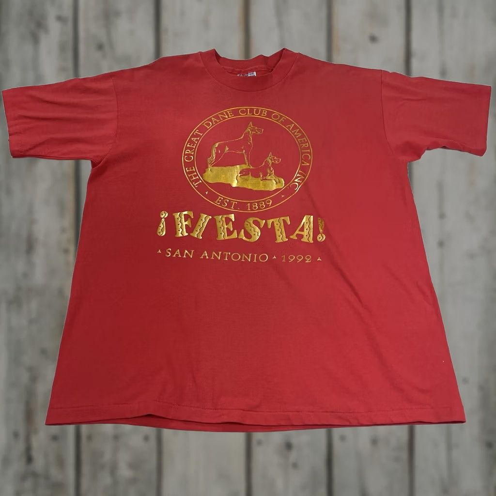Hanes VINTAGE Hanes T-Shirt XL Red 90s Great Dane Club Of America Fiesta Logo Short Sleeve Cotton Jersey Unisex Adults Mens Womens Boys Girls Size US XL / EU 56 / 4 - 1 Thumbnail