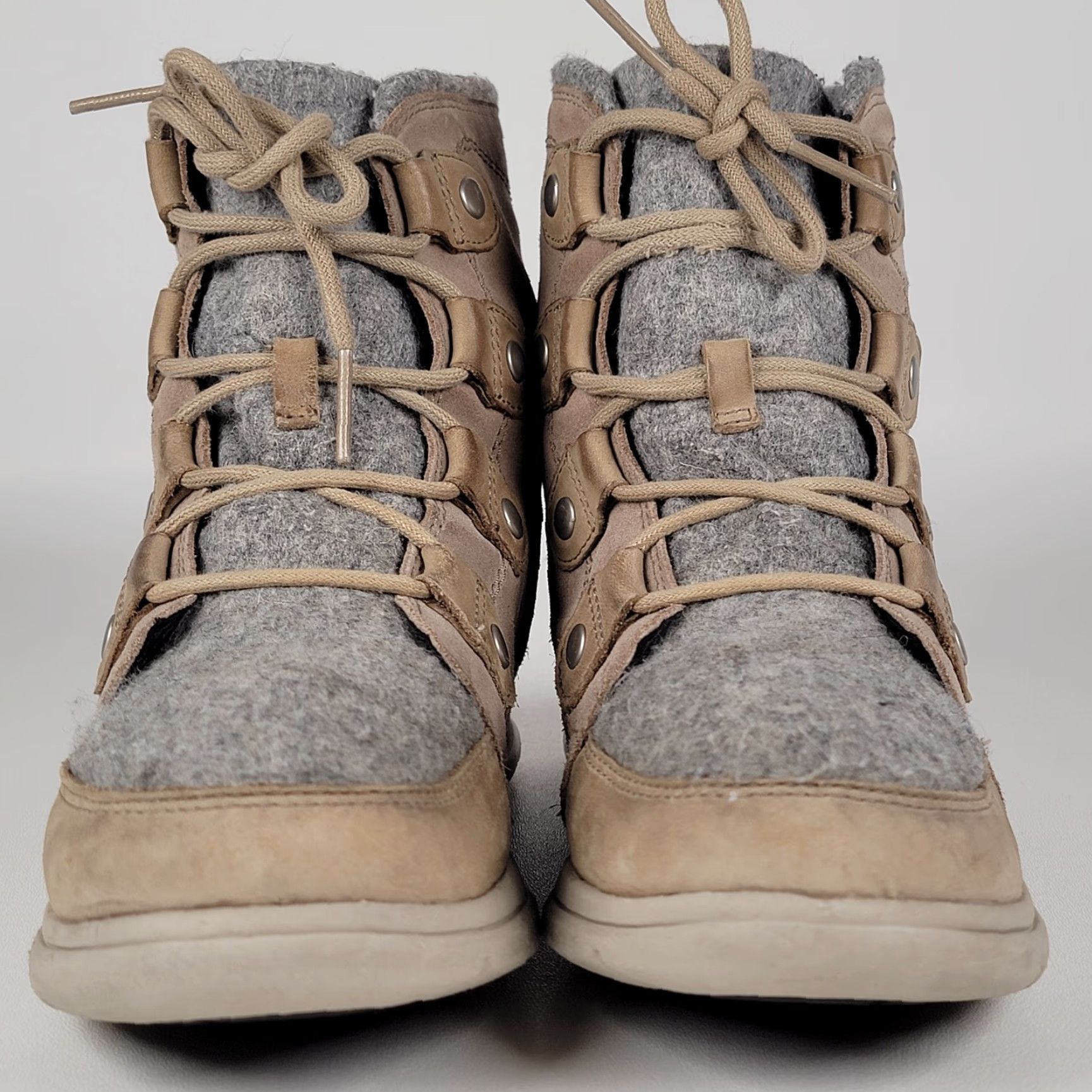 SOREL Sorel Explorer Joan Felt WP Winter Boots Women Size 7.5 EUR 38.5 Khaki Leather Size US 6 / IT 36 - 2 Thumbnail
