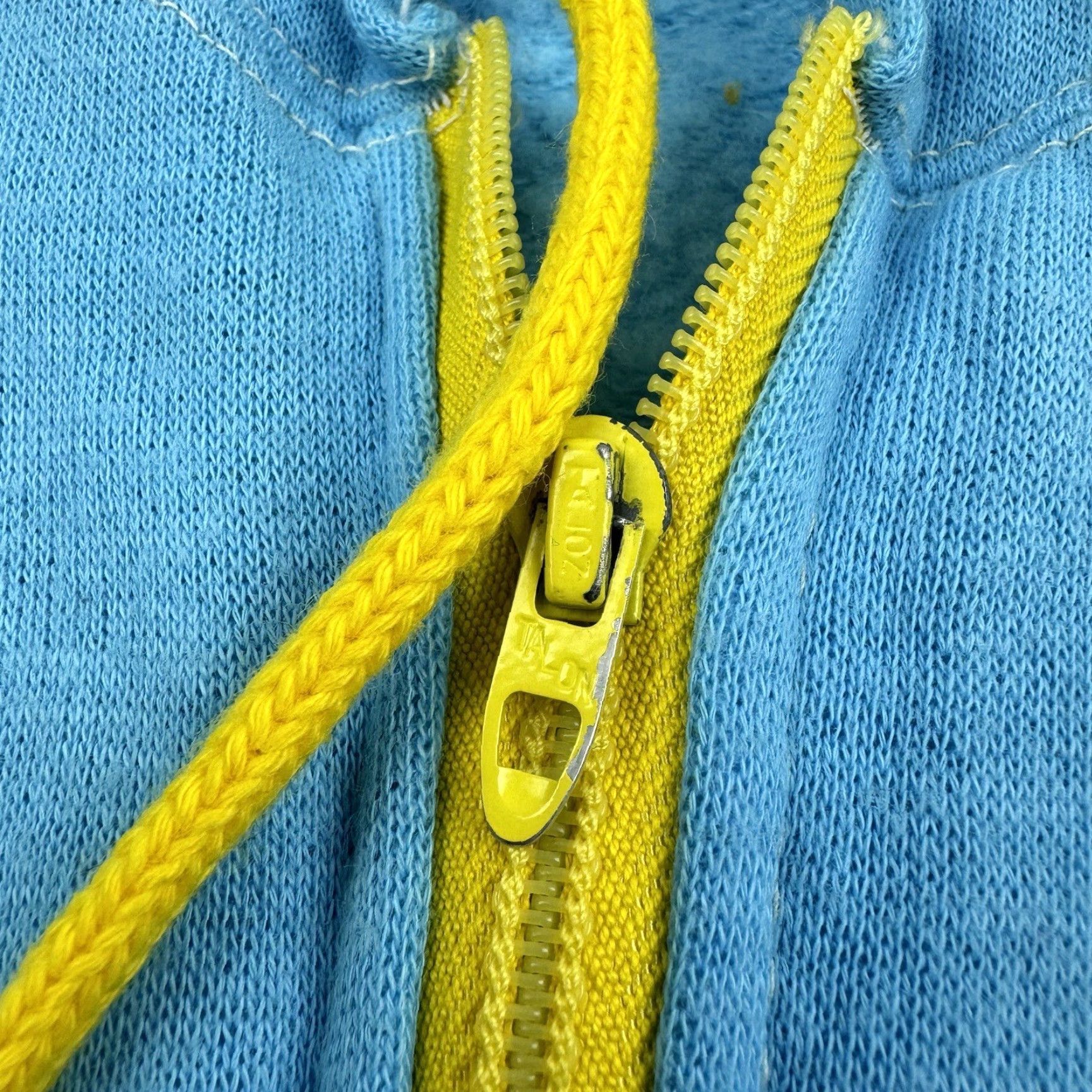 Vintage VINTAGE Hoodie Adult M Blue Yellow Talon Zipper Full Zip 70s True Vtg Mens Size US M / EU 48-50 / 2 - 6 Thumbnail