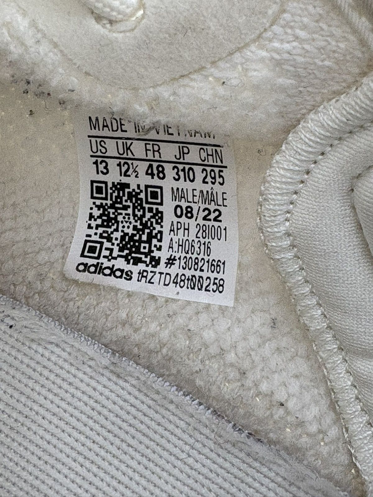 Adidas × Yeezy Adidas Yeezy Boost 350 V2 “Bone” **PRE-OWNED** Size US 13 / EU 46 - 7 Thumbnail