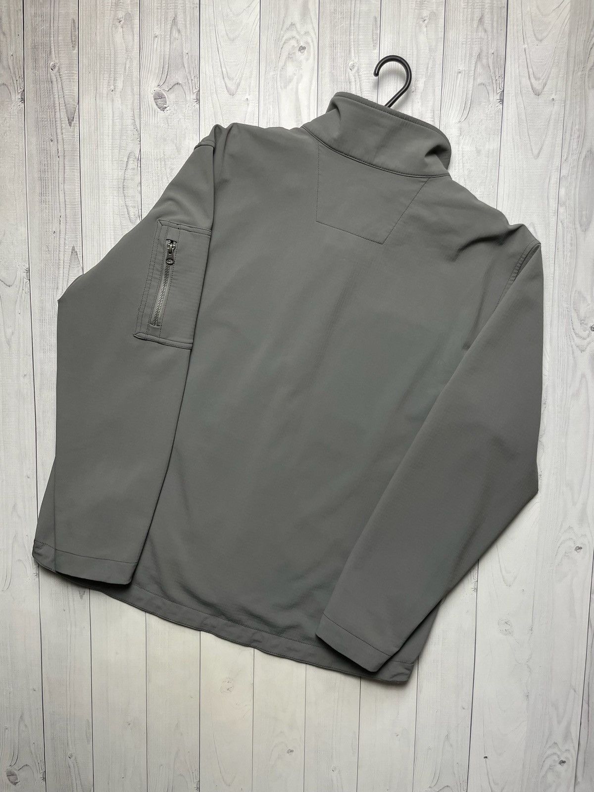 Carhartt Wip × Vintage Vintage Carhartt Wip jacket grey logo work wear pockets XL Size US XL / EU 56 / 4 - 6 Thumbnail