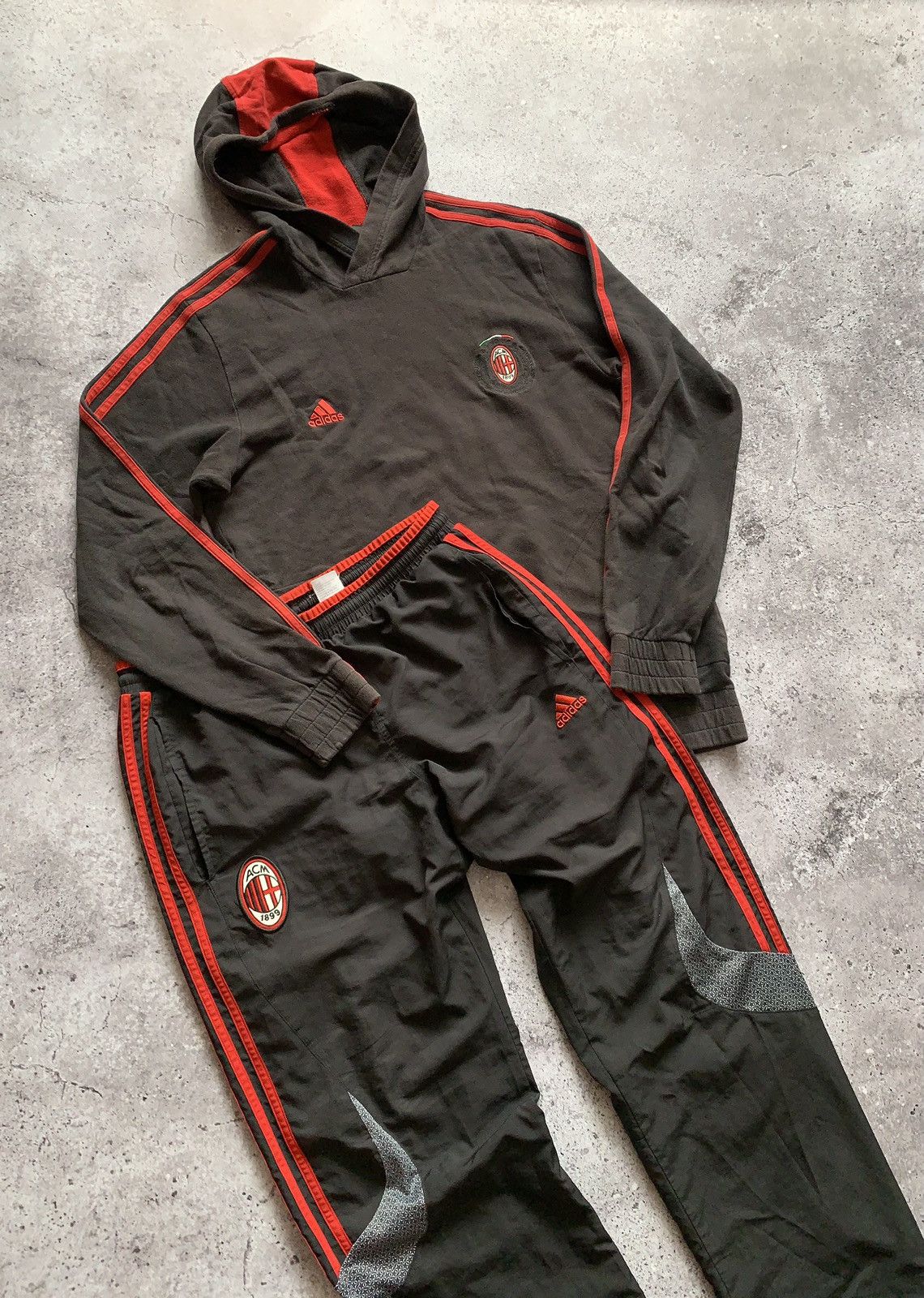 Vintage 🔥VINTAGE ADIDAS AC MILAN TRACK SUIT 00’s BLOCKCORE STYLE Size US M / EU 48-50 / 2 - 2 Thumbnail