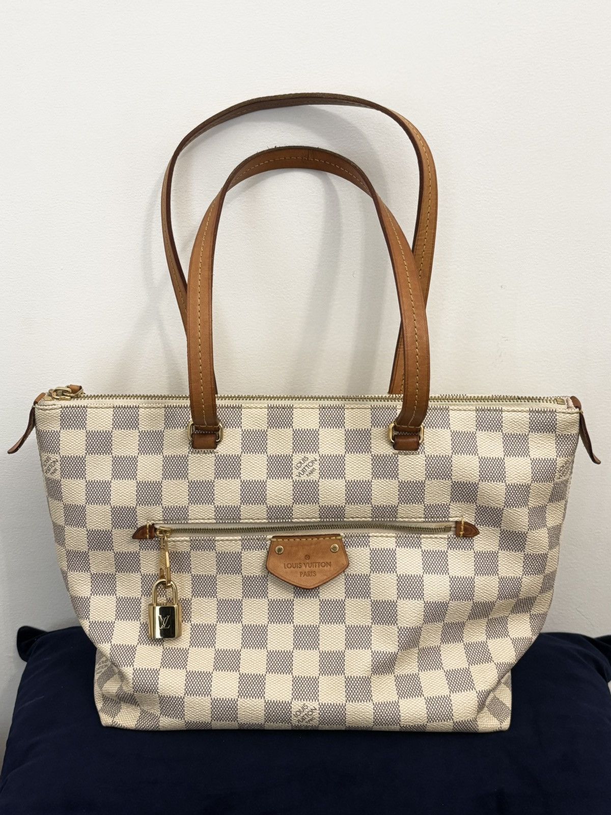 Louis Vuitton Louis Vuitton Damier Azur leather bag Size ONE SIZE - 1 Thumbnail