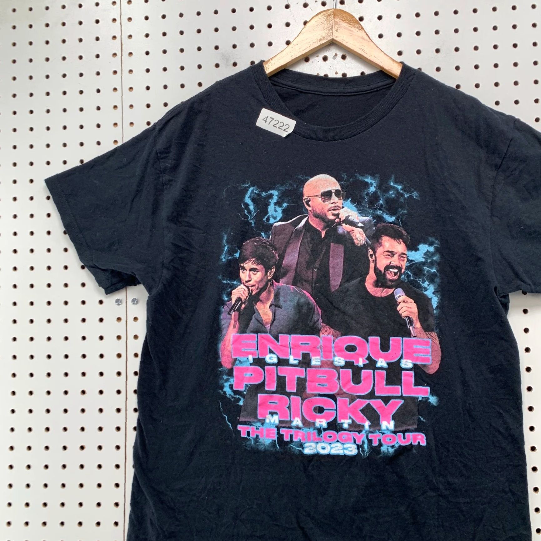 Vintage Putbull Trilogy Tour T Shirt Mens M Black Enrique Iglesias Ricky Tour 2023 Graphic Print Cotton Short Sleeve Crew Neck Music Shirt Size US M / EU 48-50 / 2 - 4 Thumbnail