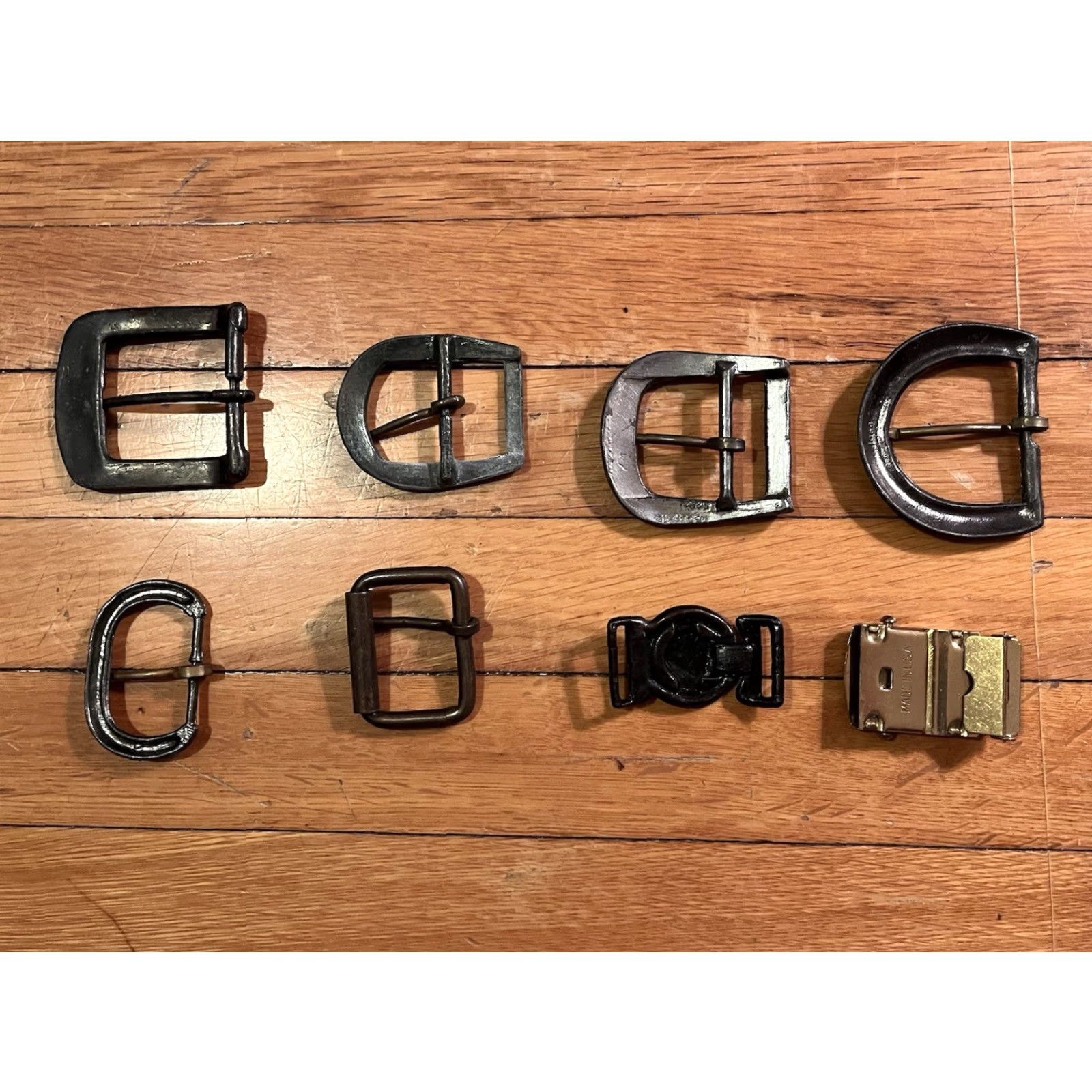 Vintage VINTAGE Chunky Brass Belt Buckle Lot 70s Accurate Gold Cowboys Western Adult Unisex Brass Belt Buckle Lot 8 1970s GoGo Mod Mens Womens Size ONE SIZE - 4 Thumbnail