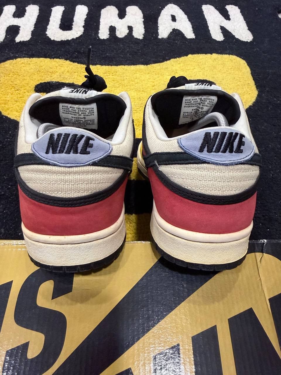 Nike Nike SB Dunk Low Piet Mondrian (2008) 304292-702 Size US 9.5 / EU 42-43 - 5 Thumbnail