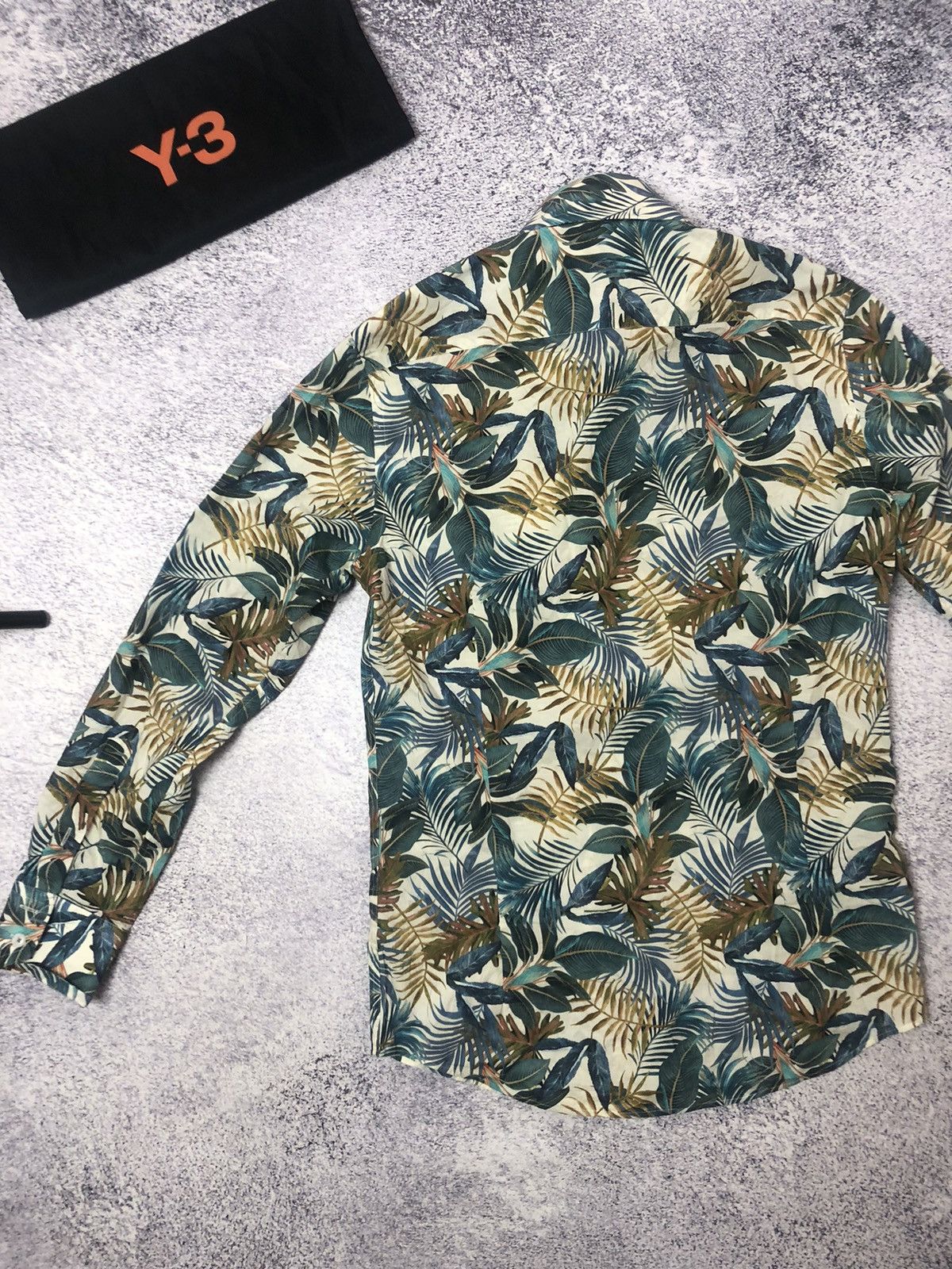 Other Vintage Crazy Hawaiin men’s y2k casual size S ykk usa drill Size US S / EU 44-46 / 1 - 6 Thumbnail
