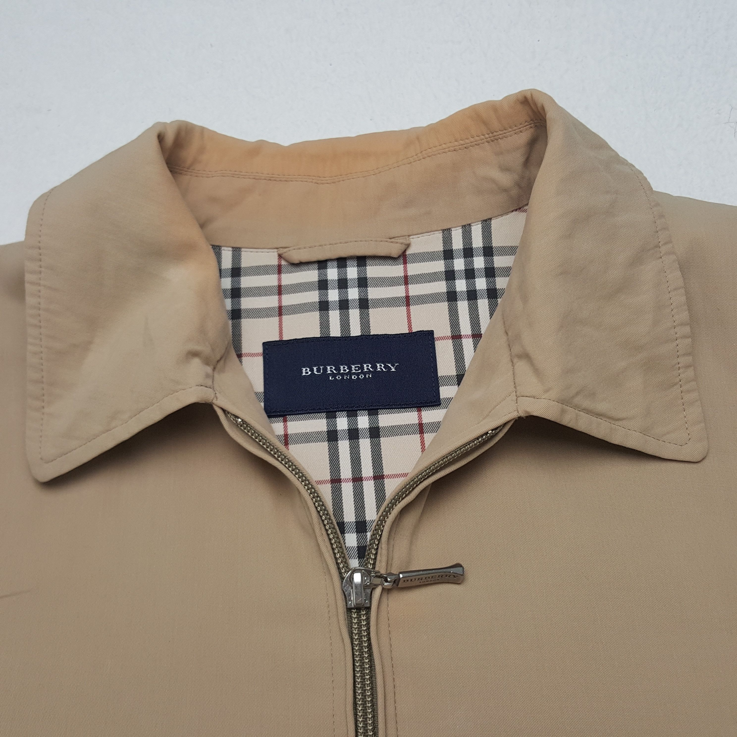 Burberry × Vintage Vintage Burberry London Nova Check Preppy Jacket Size US L / EU 52-54 / 3 - 5 Thumbnail