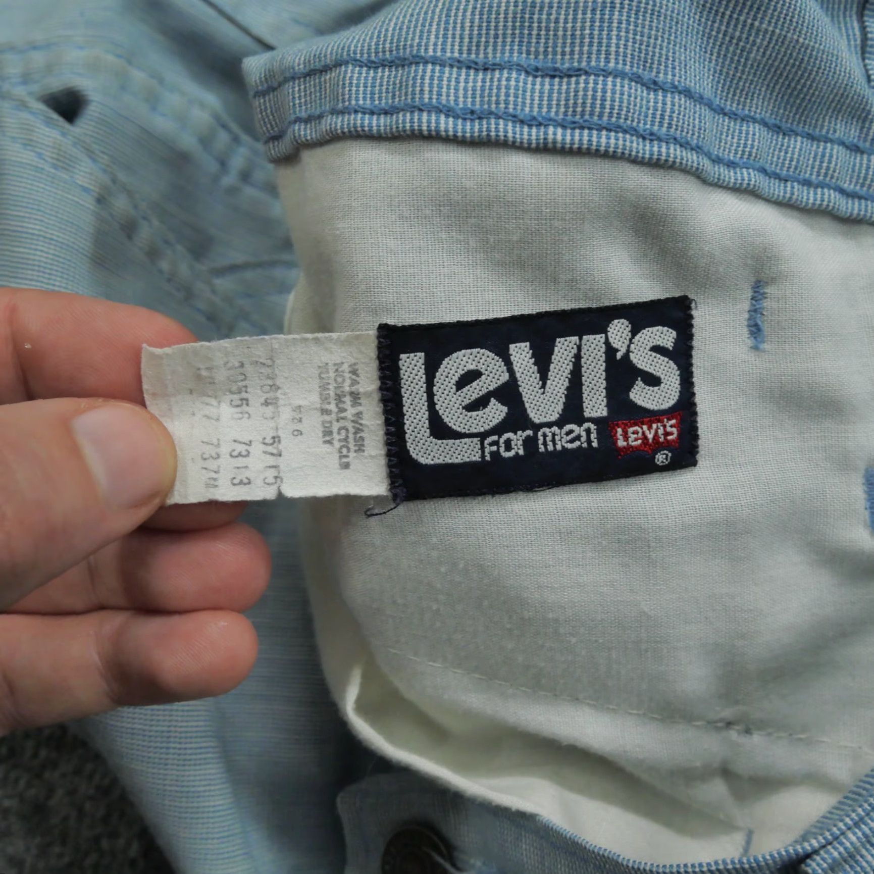 Levi's VINTAGE Levi's Shorts Mens 35 Blue White Striped White Tab 80s Chino Pocket Regular Mens Size US 35 - 7 Thumbnail