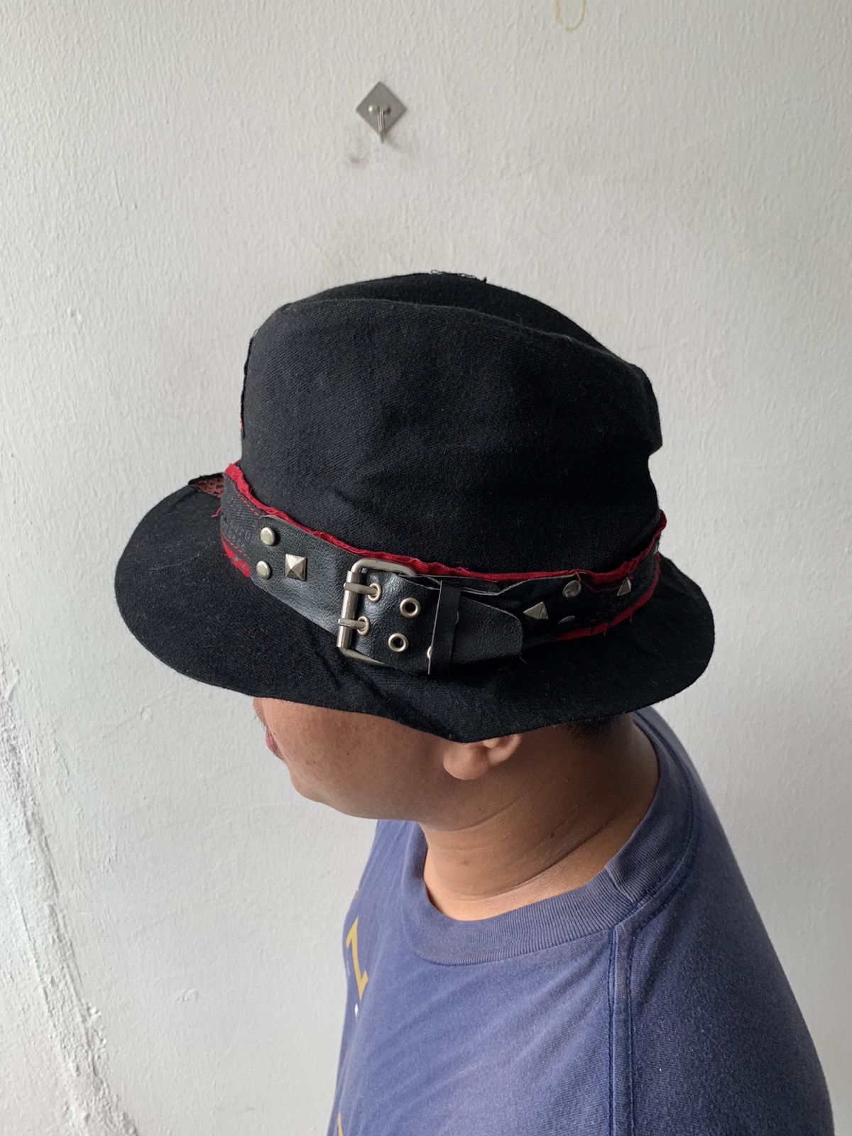 If Six Was Nine × Seditionaries Spit Anarchy Patch Studded Punk Hat Size ONE SIZE - 11 Thumbnail