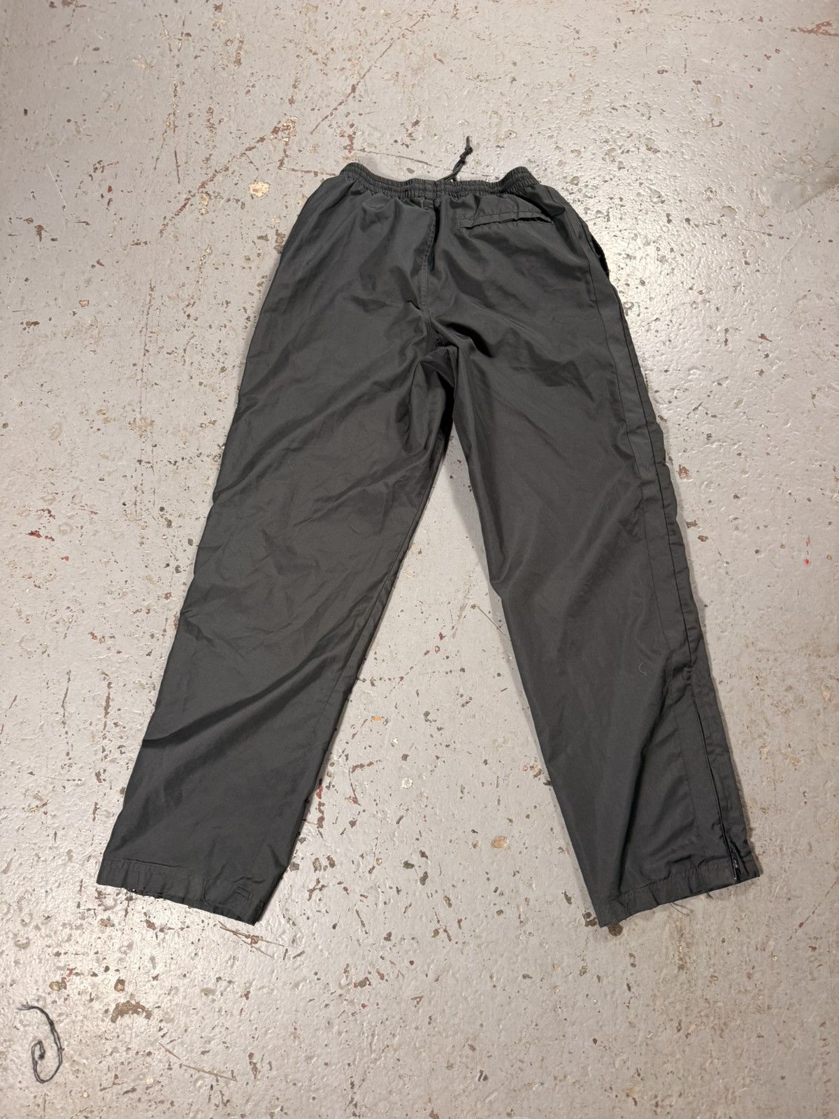 Nike Vintage Nike Sweat Pants Joggers Size US 28 / EU 44 - 4 Thumbnail
