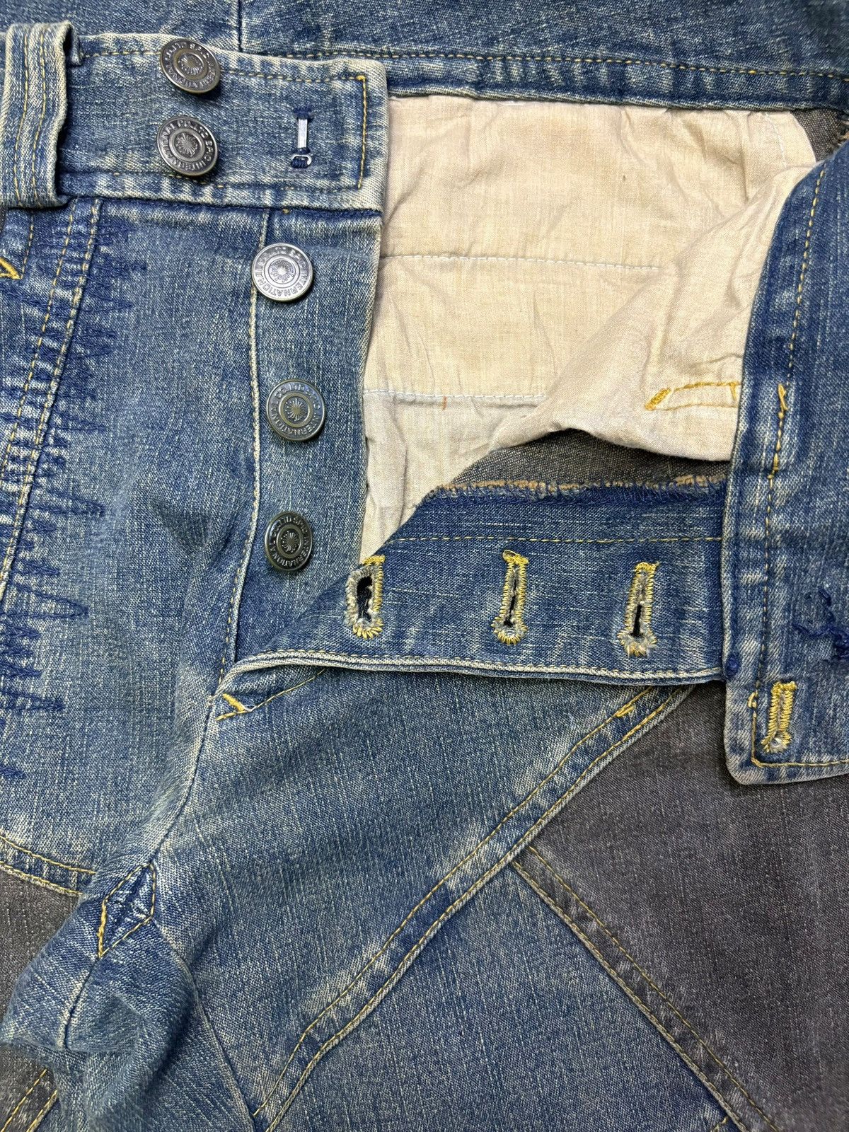Tornado Mart Vintage Tornado Mart Button Fly Mud Wash Distress Flare Jean Size US 29 - 3 Thumbnail