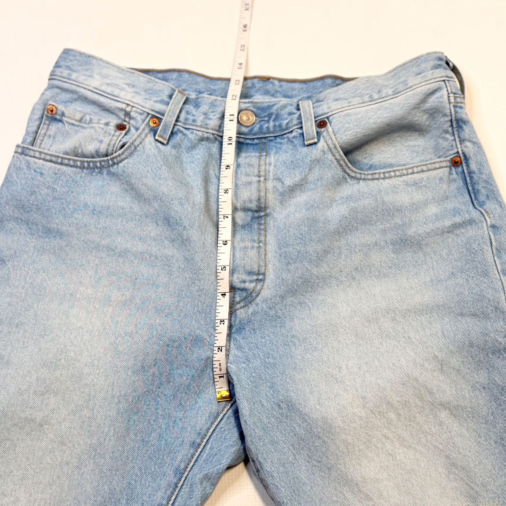 Levi's Levi's 501 150th Anniversary Edition Jeans Mens 32x30 Blue Light Wash Button Fly Denim Straight Size US 32 / EU 48 - 5 Thumbnail