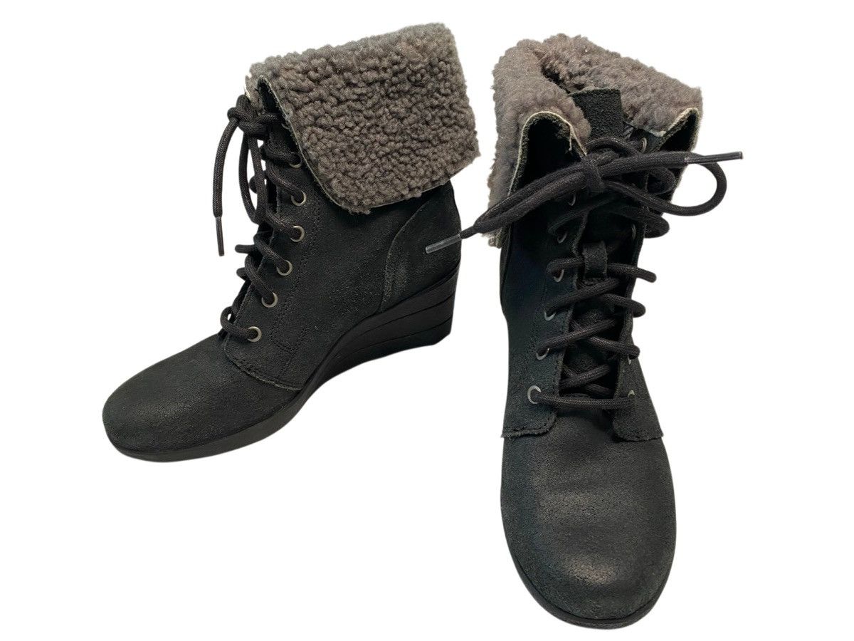 Ugg UGG Black Waterproof Wedge Lace Up Shearling Winter Boots Size US 7 / IT 37 - 1 Thumbnail