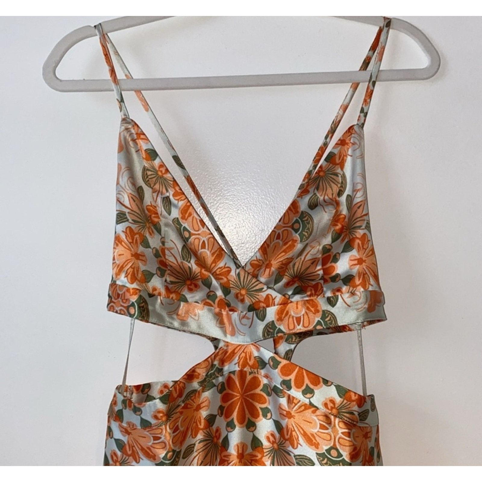 House of Harlow House of Harlow Revolve Satin Silky Floral Evening Dress L Size L / US 10 / IT 46 - 5 Thumbnail