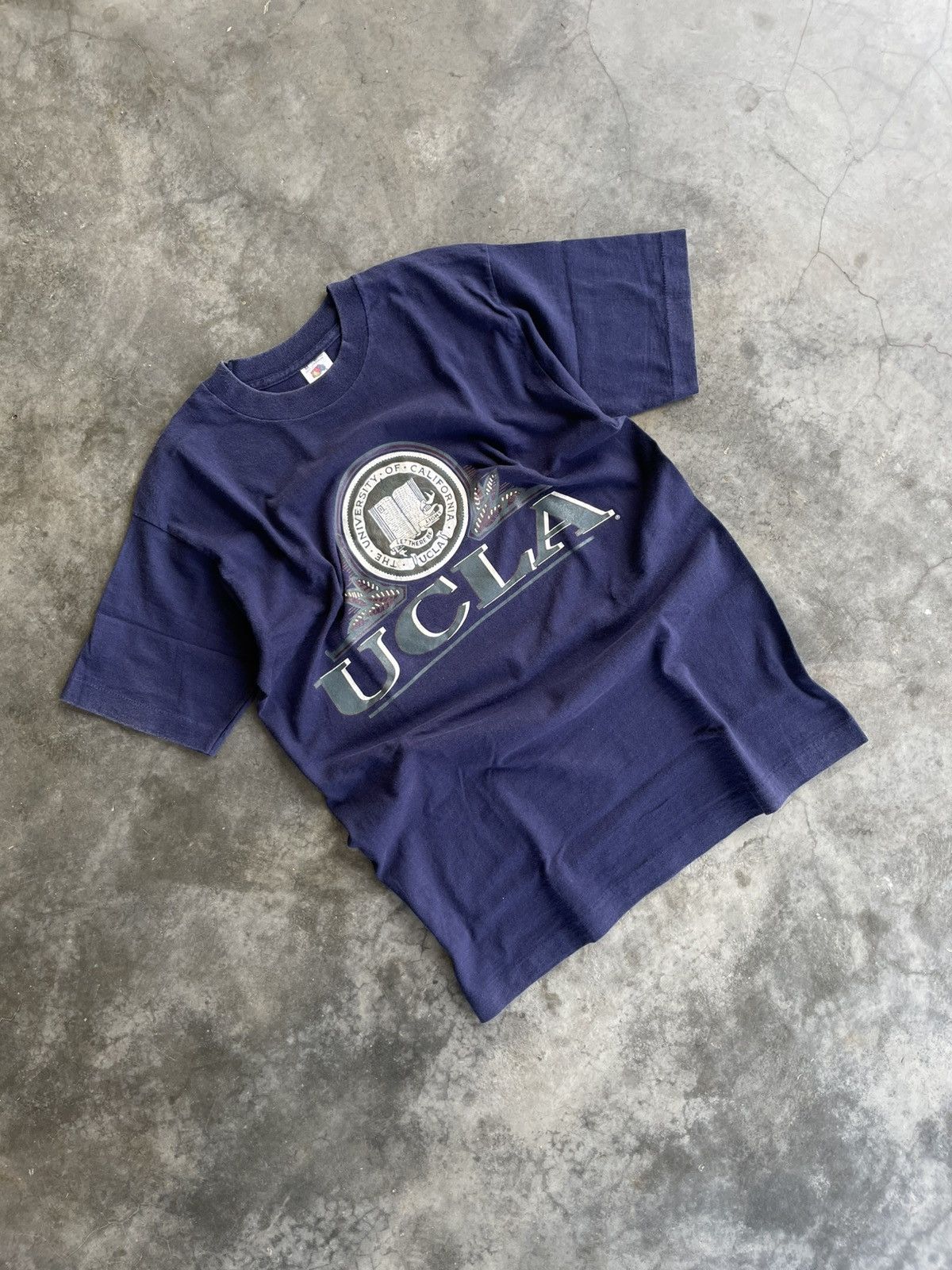 Vintage VTG 90s University of California UCLA Size US M / EU 48-50 / 2 - 8 Thumbnail