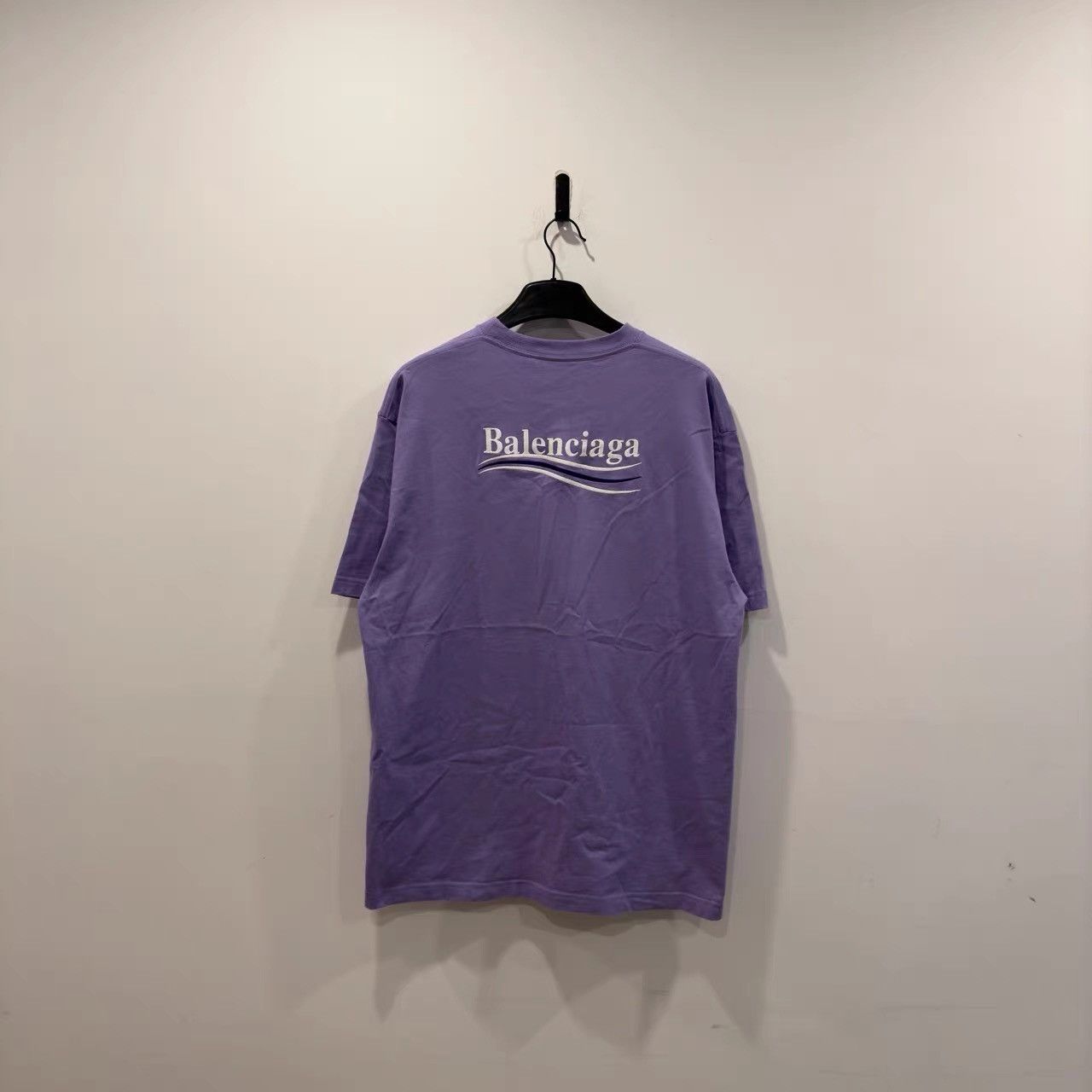 Balenciaga Balenciaga Purple Embroidered Wave Short Sleeve K28 Size US M / EU 48-50 / 2 - 3 Thumbnail