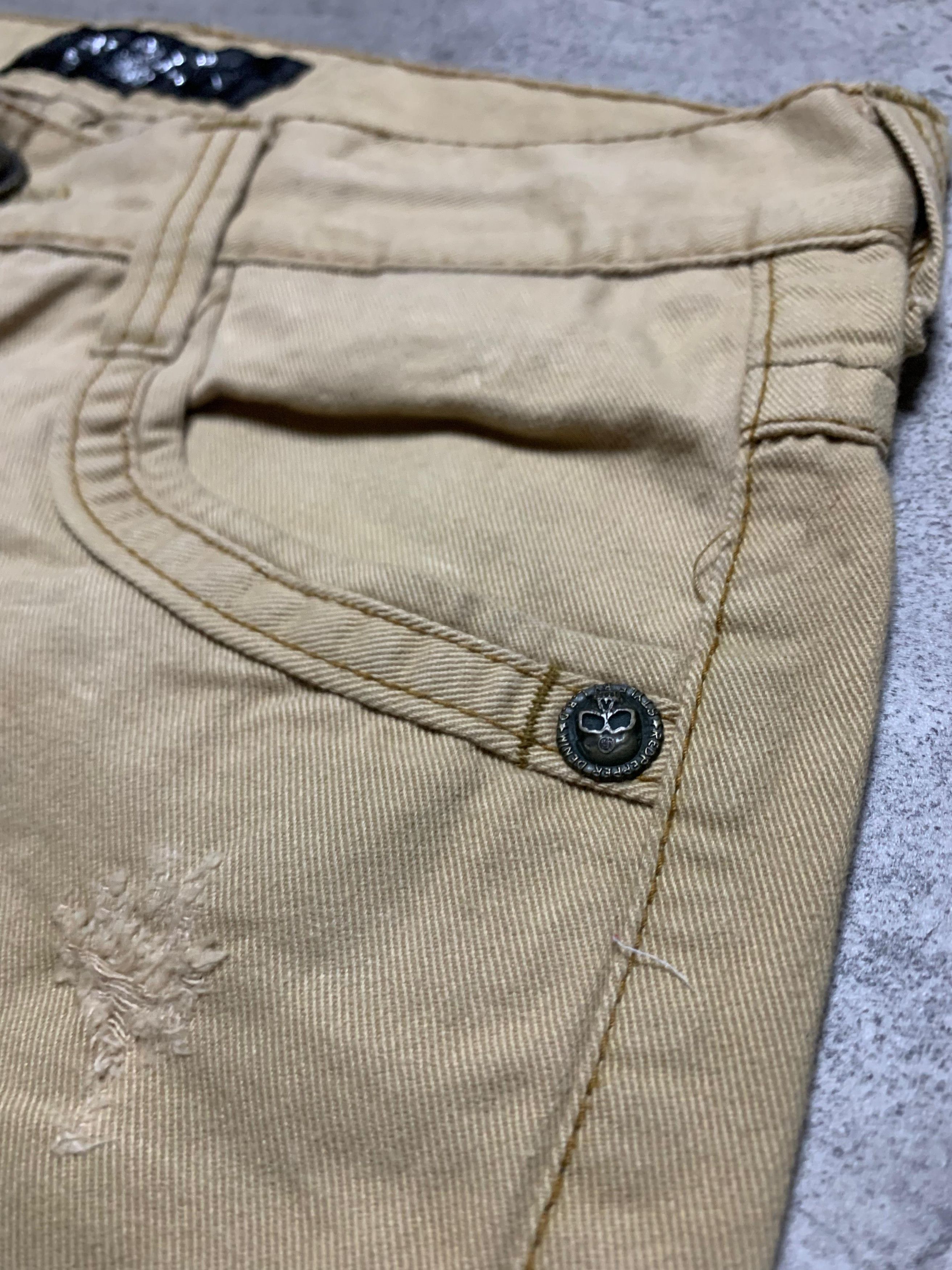 Japanese Brand Redpepper - Distressed Skulls Studded Jeans Pants Size US 34 / EU 50 - 4 Thumbnail