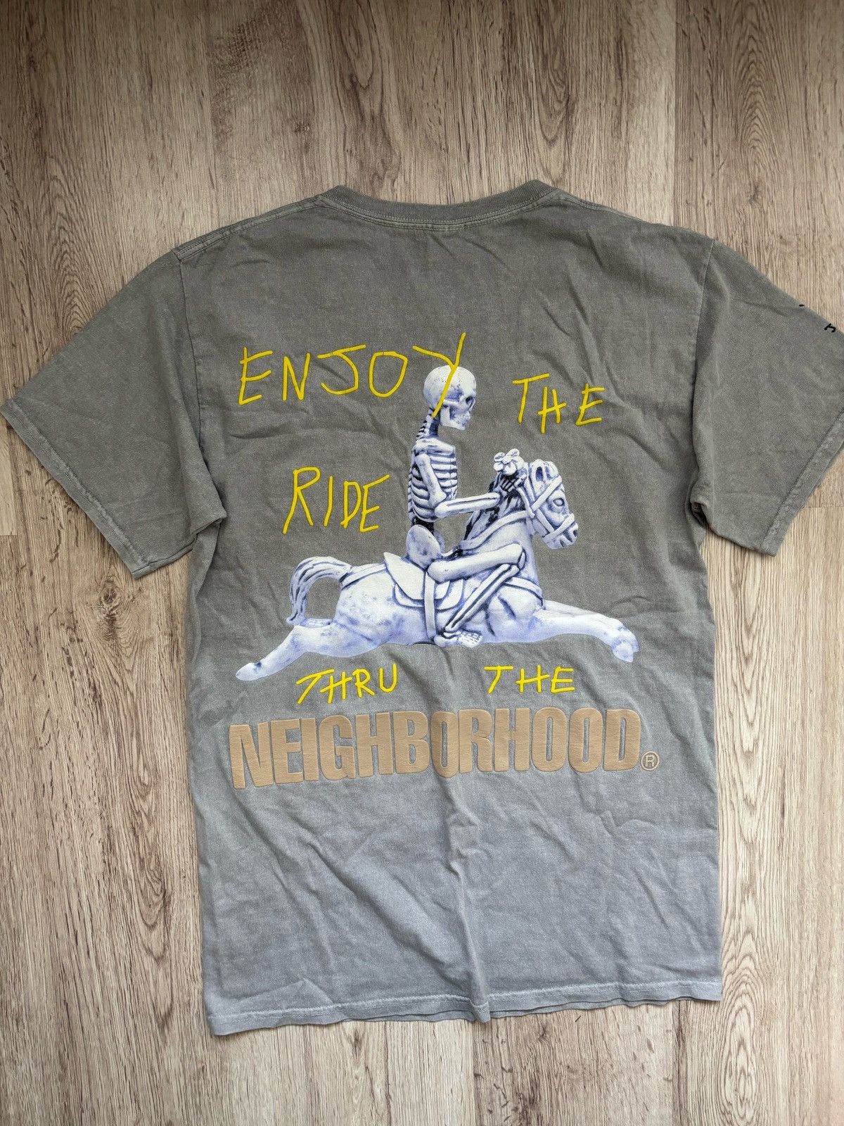 Neighborhood × Travis Scott Travis Scott Cactus Jack x Neighborhood Carousel t-shirt Size US M / EU 48-50 / 2 - 19 Thumbnail