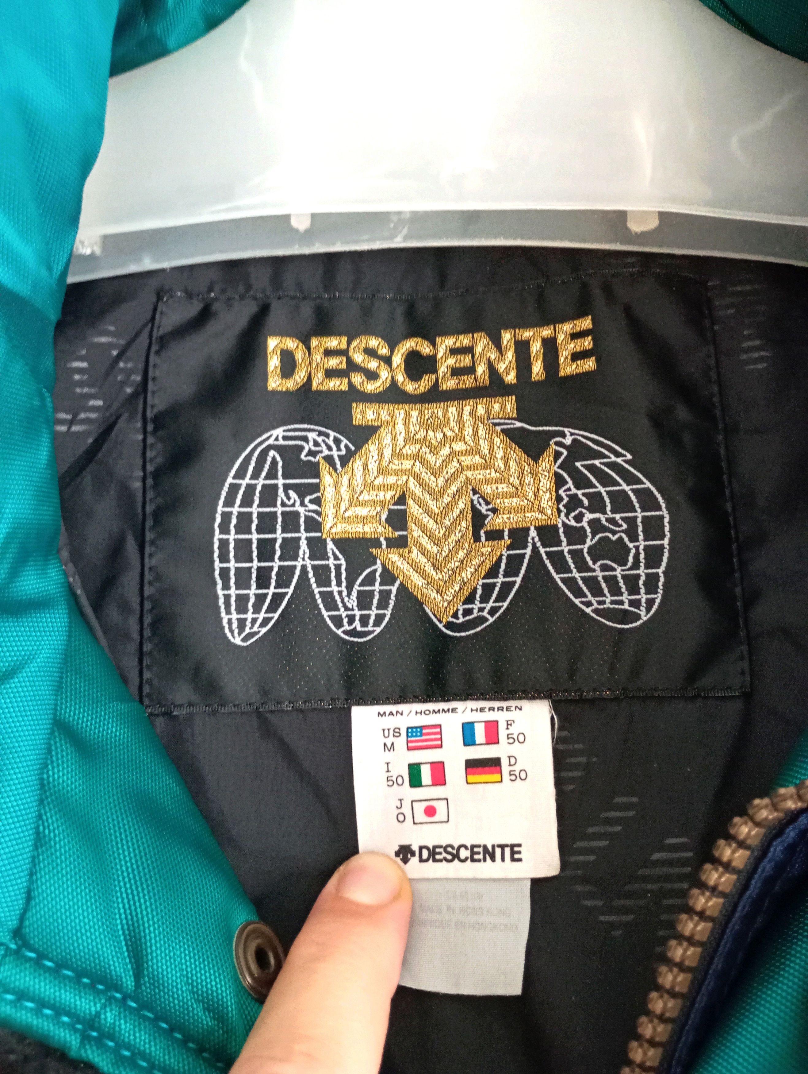 Descente Vintage Descente ski hooded jacket snowboard Size US M / EU 48-50 / 2 - 5 Thumbnail
