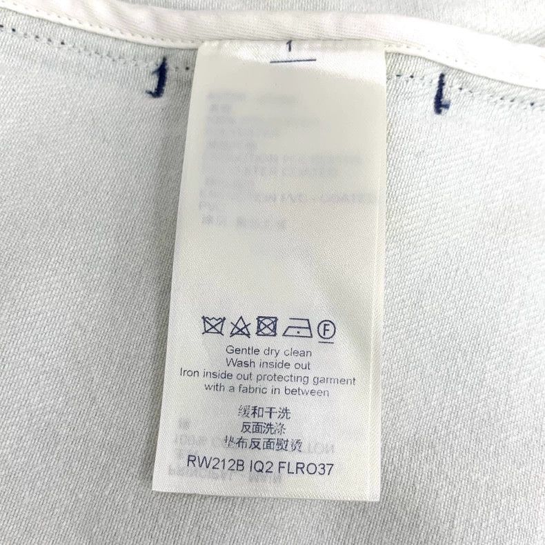 Louis Vuitton Louis Vuitton Light Blue Washed Studded Cotton Lapel Long Size XS / US 0-2 / IT 36-38 - 7 Thumbnail