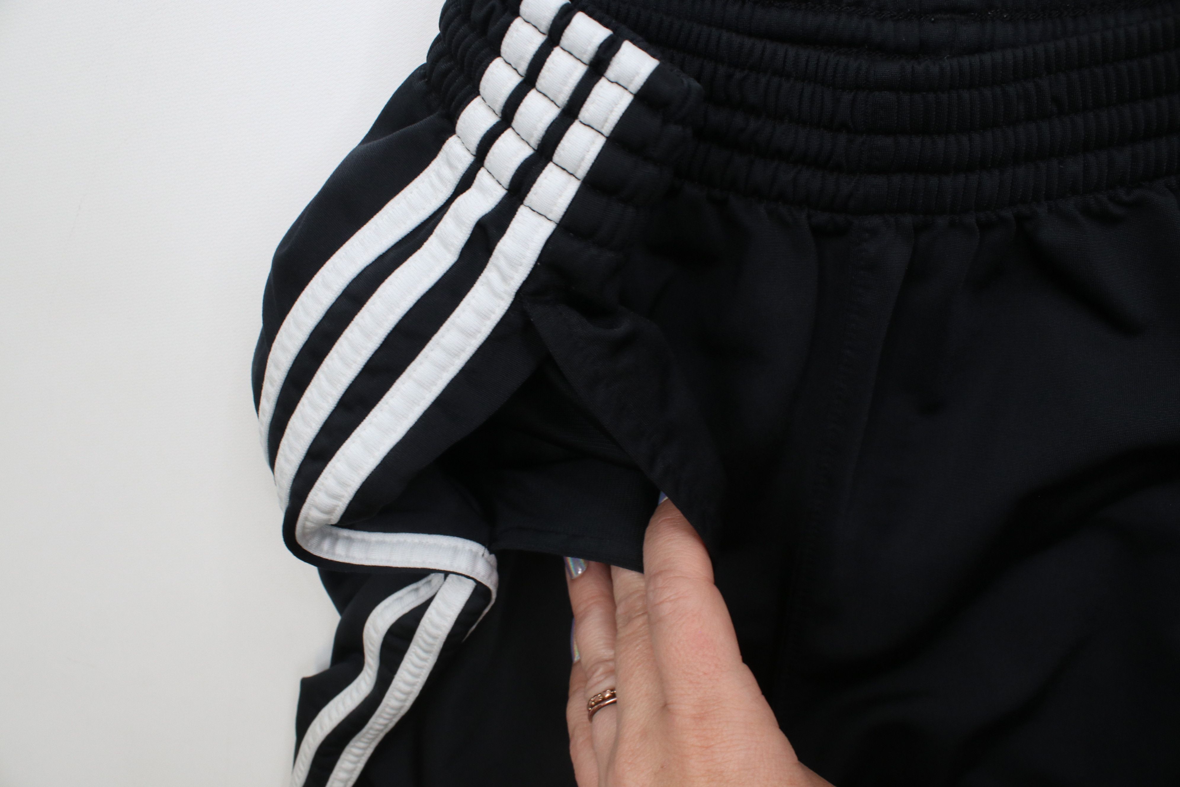 Adidas Vintage Y2K 2005 Adidas Wide Leg Sweatpants Pants Black Size US 34 / EU 50 - 6 Thumbnail