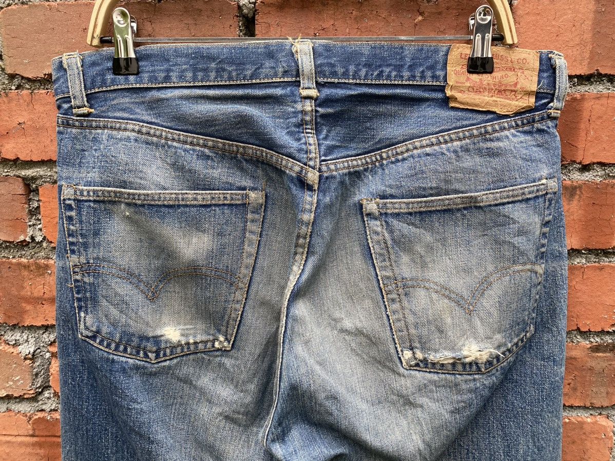 Levi's × Levi's Vintage Clothing × Vintage W35x32 vintage 60s levi's 501 repaired redline denime Size US 35 - 3 Thumbnail