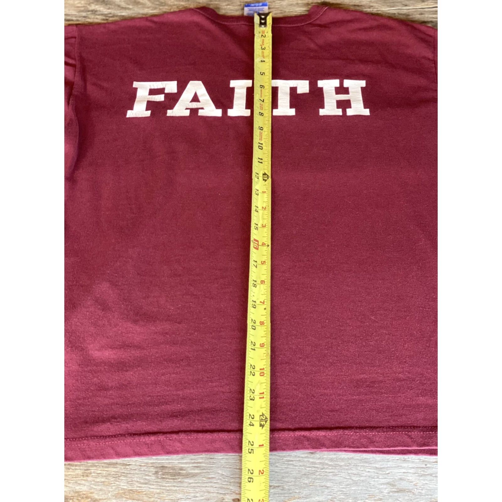 Vintage VINTAGE Molloy College Volleyball T-Shirt Mens Small Short Sleeve Red Faith Maroon S Cotton Blend Solid N/A Size US S / EU 44-46 / 1 - 7 Thumbnail