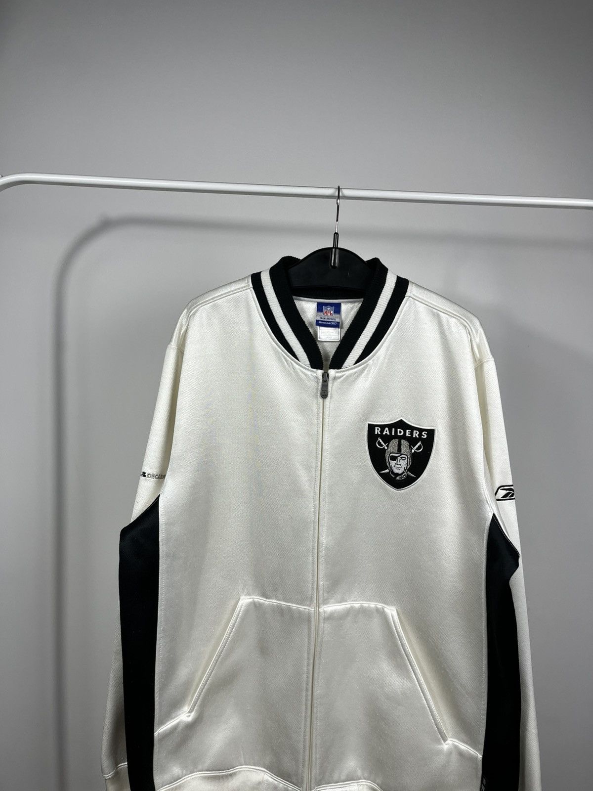 Reebok NFL Raiders Reebok Zip Up Jacket White Black L Size Size US L / EU 52-54 / 3 - 2 Thumbnail
