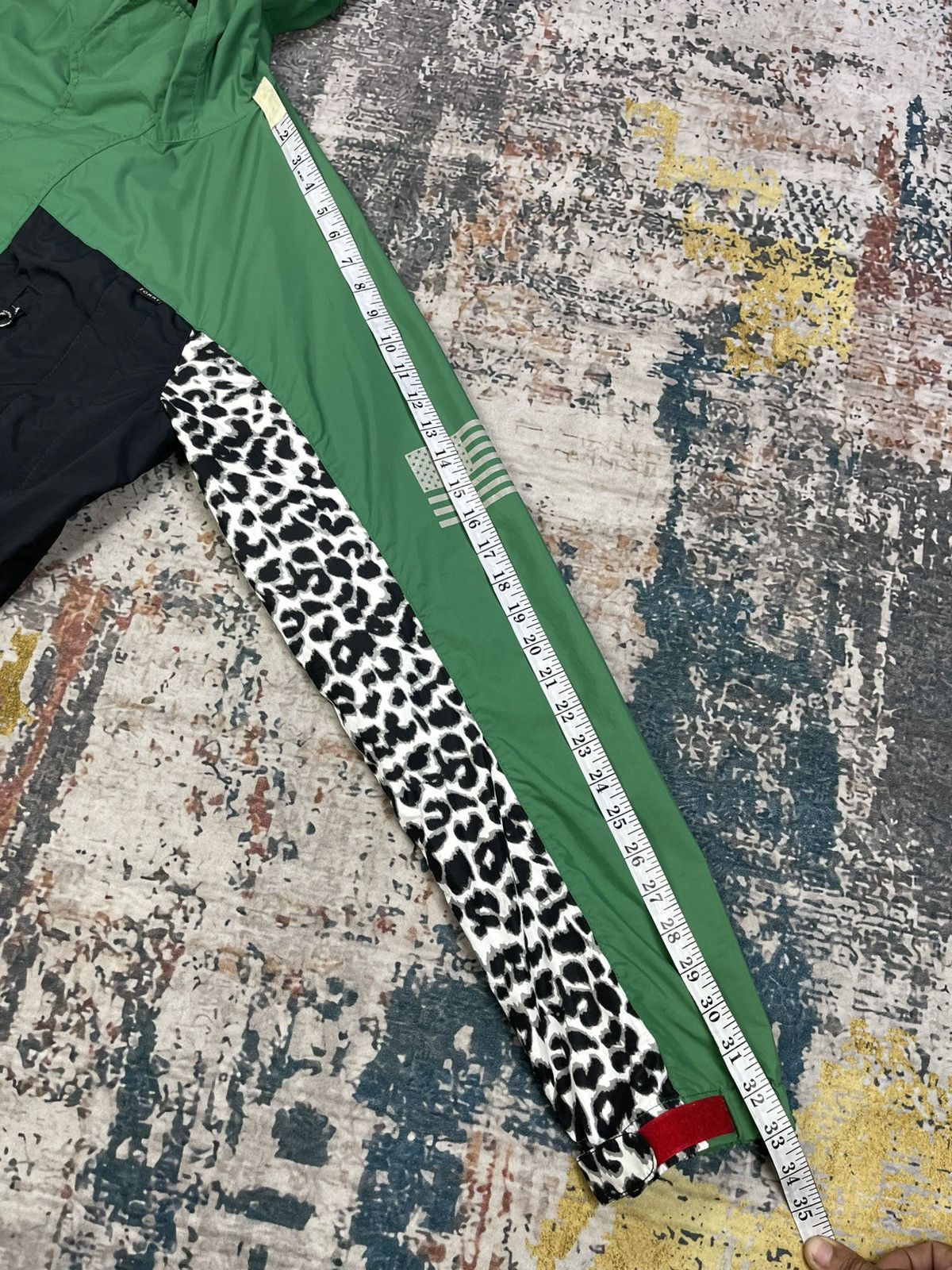 Tommy Hilfiger Vtg Tommy NYC Leopard Print Lightweight Jacket Size US M / EU 48-50 / 2 - 11 Thumbnail