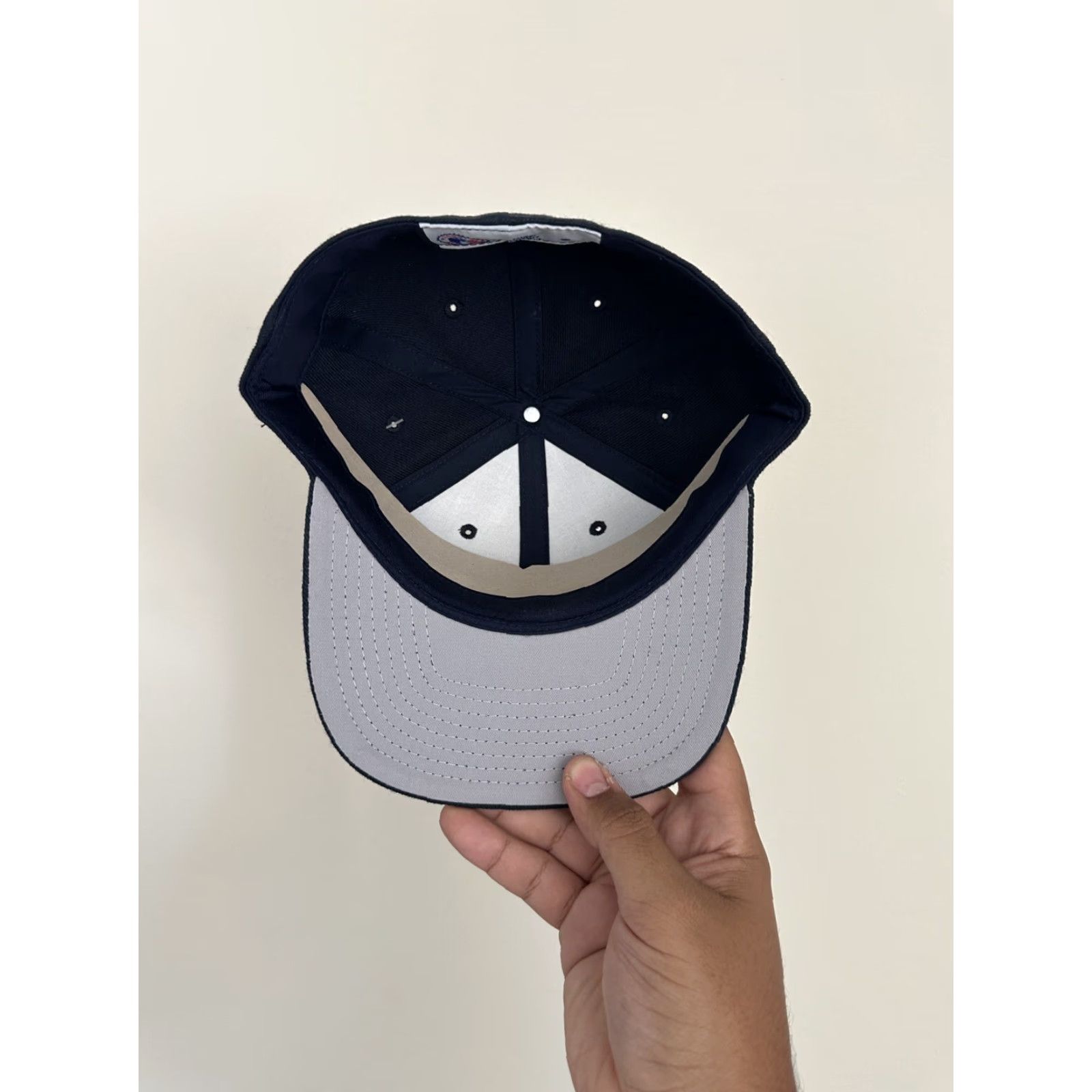 Drew VINTAGE Drew Pearson NY Yankees Fitted Hat - 7 1/8 - Navy Blue - Wool - NEW WITH TAGS - Baseball Cap - Men Size ONE SIZE - 6 Thumbnail