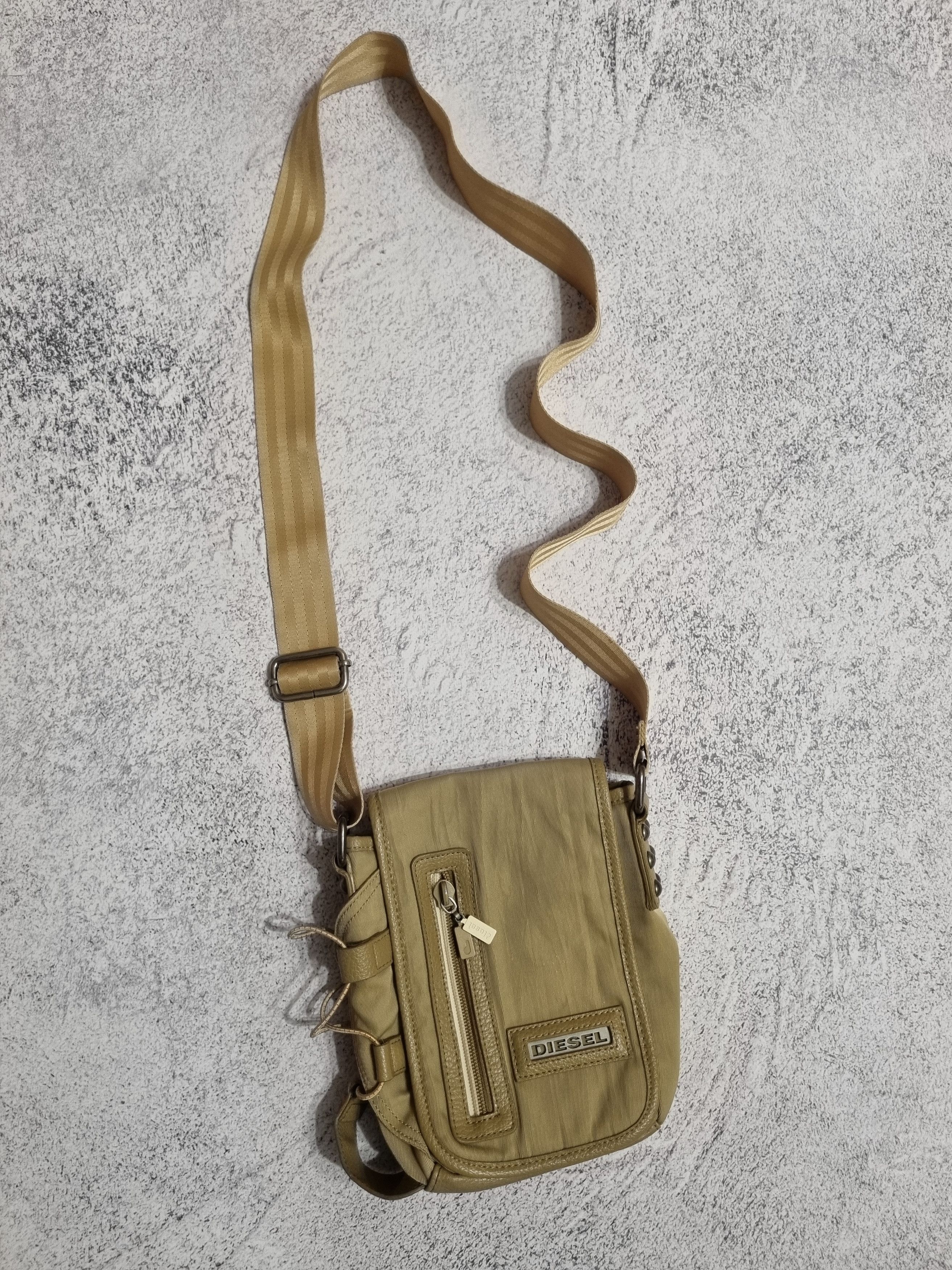 Diesel Vintage Diesel Post Apocalypse Crossbody Bag Size ONE SIZE - 2 Thumbnail