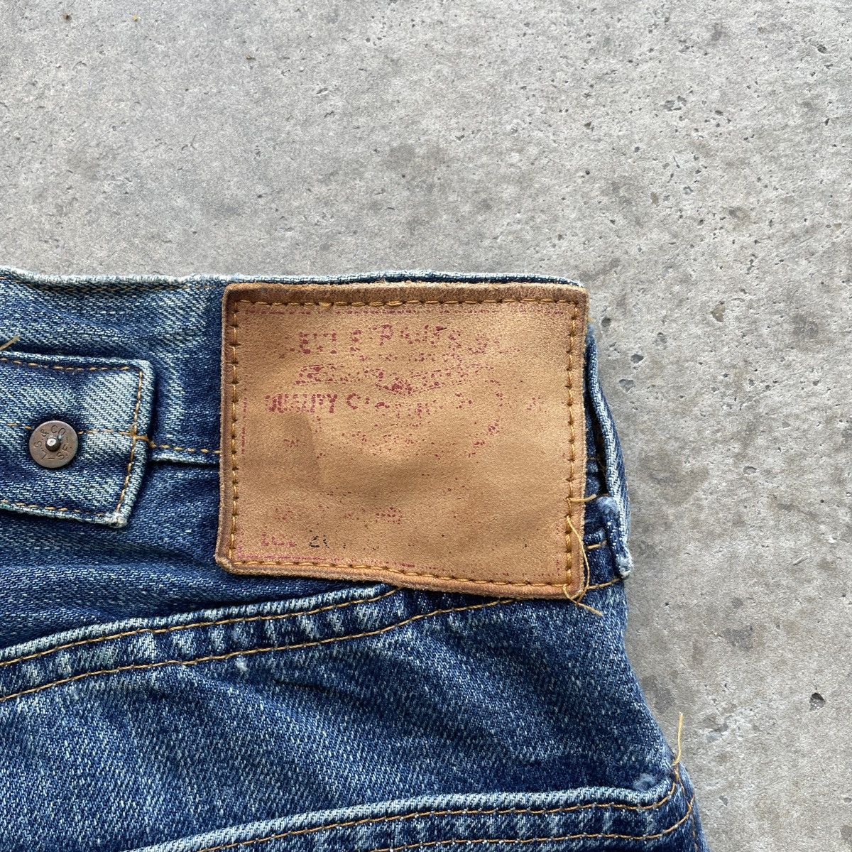 Levi's Vintage Levi’s Big E USA Faded Buckle Selvedge Jeans Pants Size US 28 / EU 44 - 15 Thumbnail