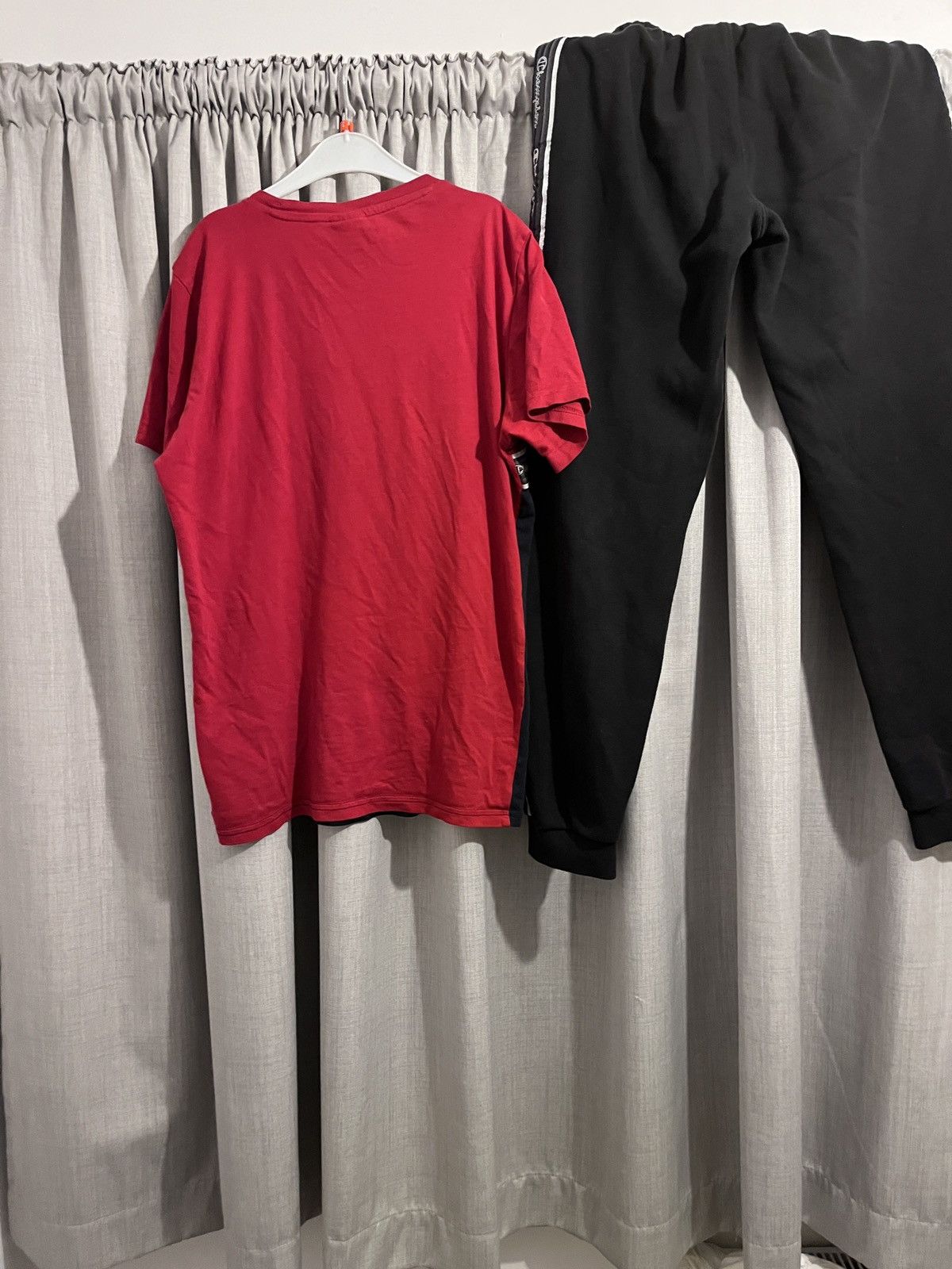 Champion Champion shirt and jogger Size US M / EU 48-50 / 2 - 5 Thumbnail
