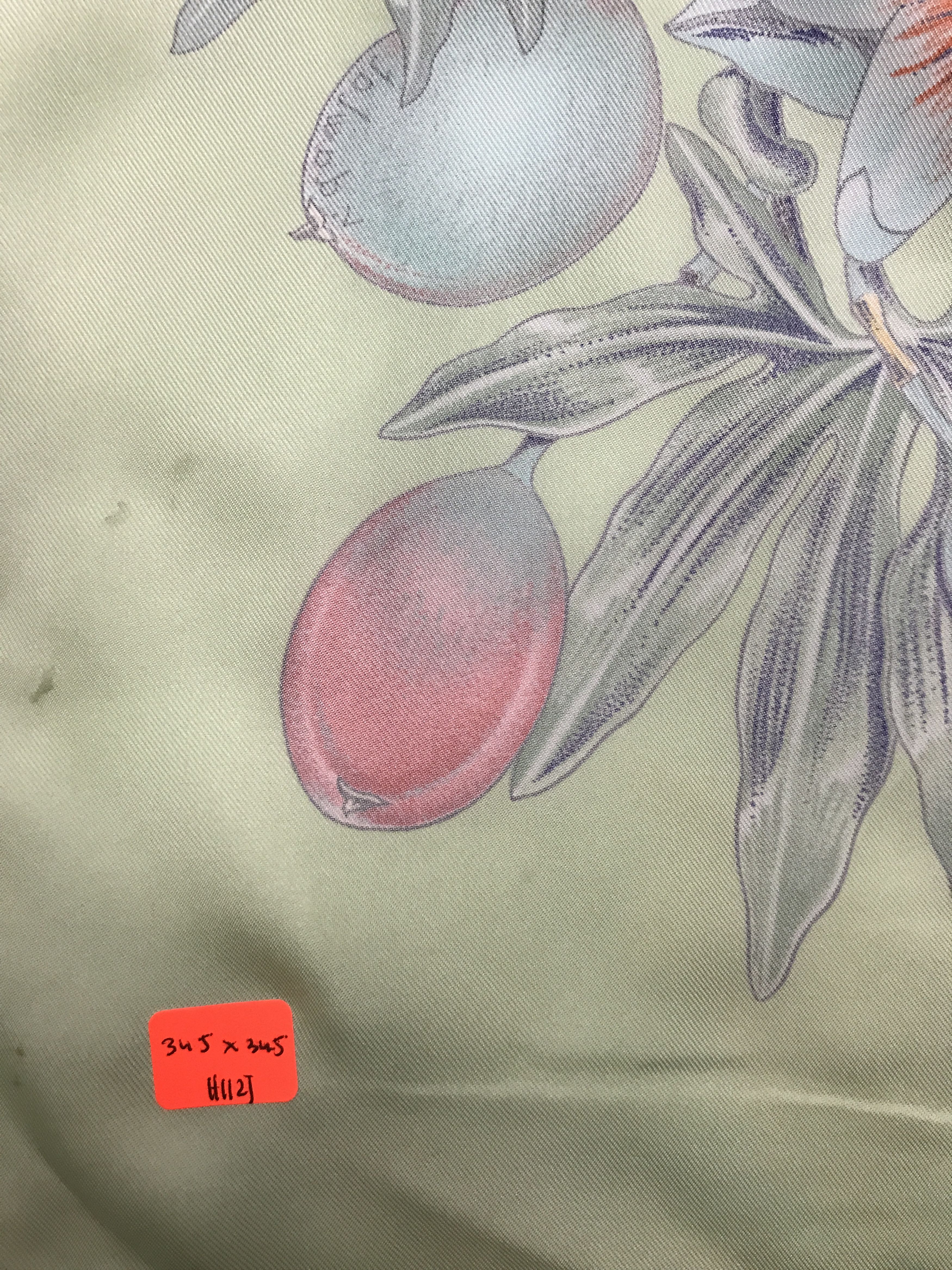 Hermes Vintage Hermes Silk Scarf With Box Size ONE SIZE - 16 Thumbnail