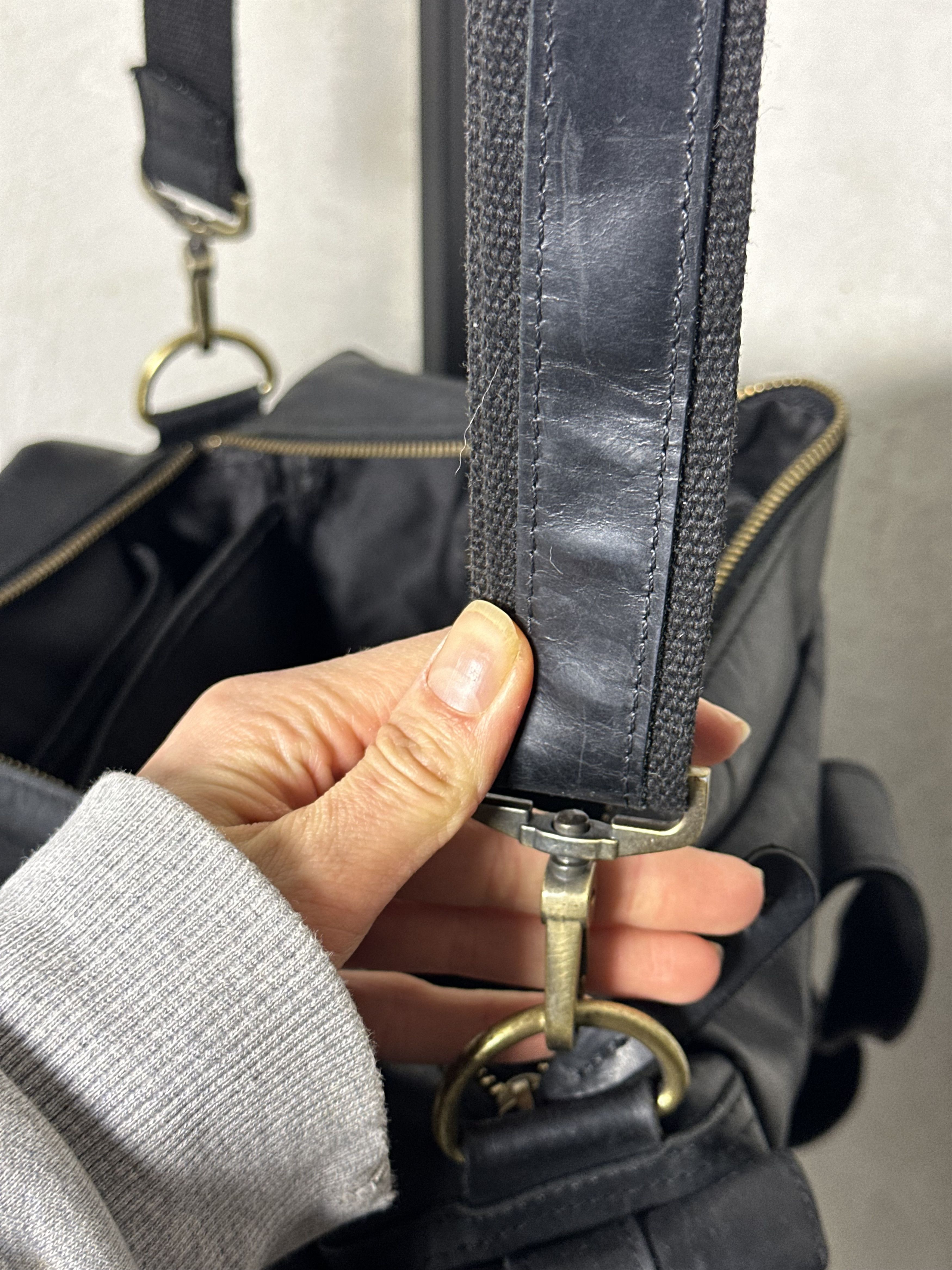 Handmade Custom Ordered Horse Leather Multipocket Laptop Bag Size ONE SIZE - 16 Thumbnail