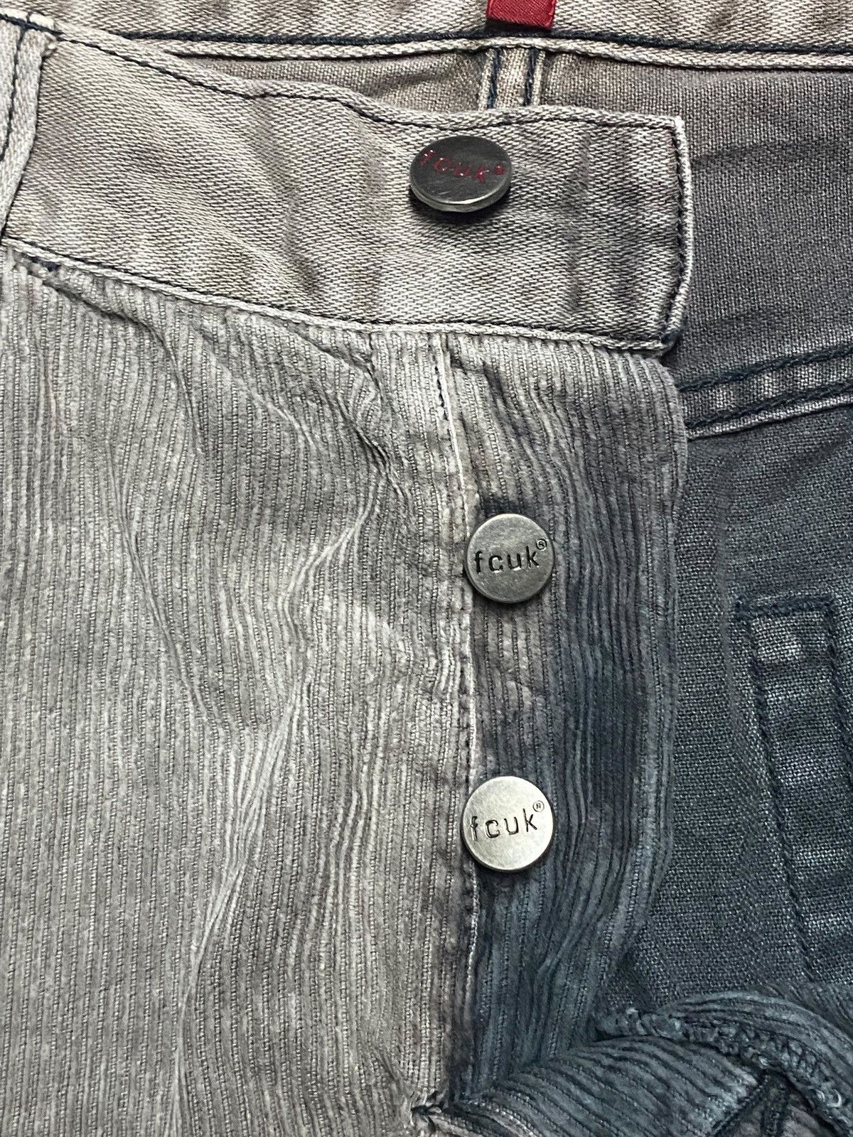 FCUK × French Connection Y2K Fuck Corduroy x Half Jeans Distressed Baggy Jeans Size US 32 / EU 48 - 10 Thumbnail