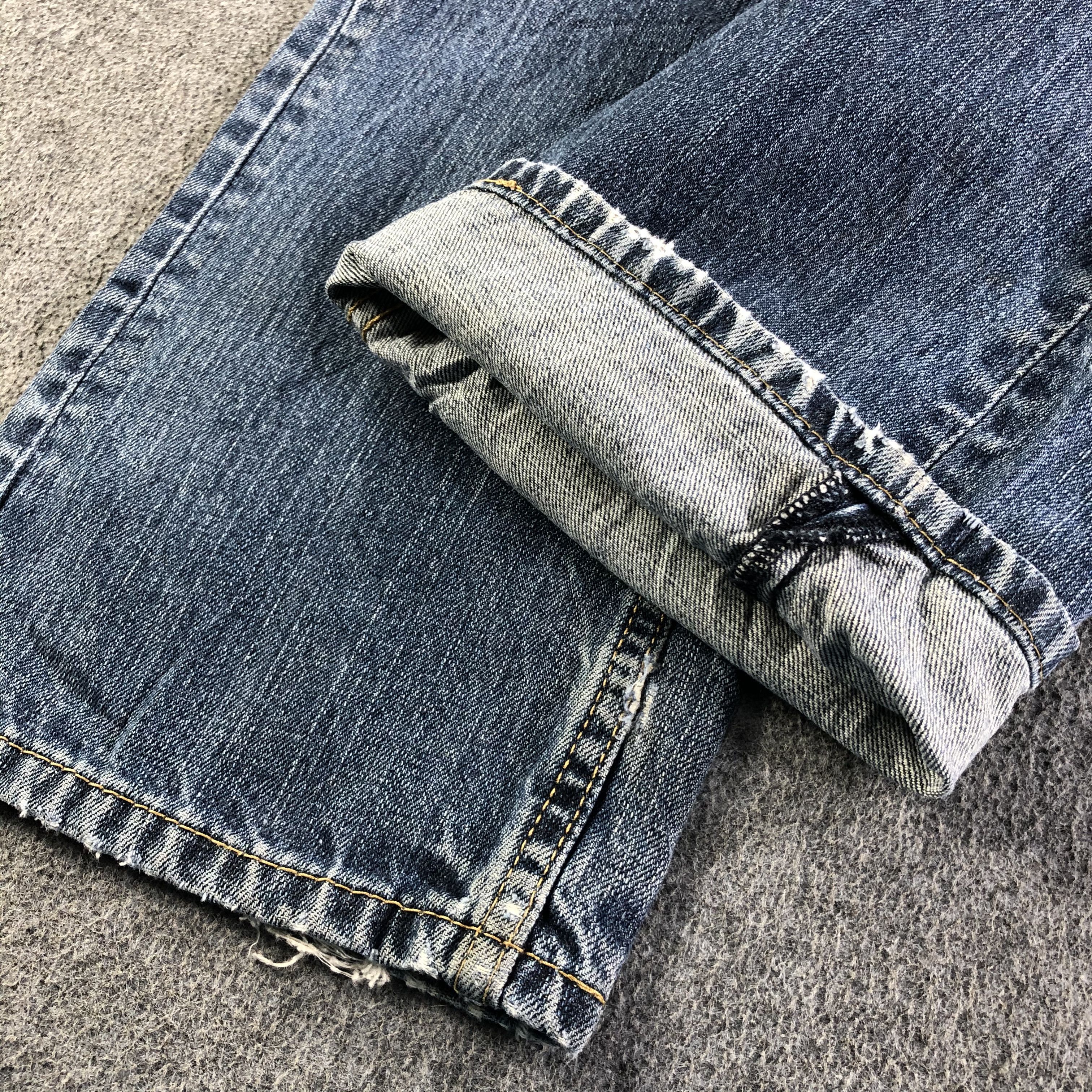 Levi's Vintage Levis 559 Jeans-J4358 Size US 33 - 7 Thumbnail